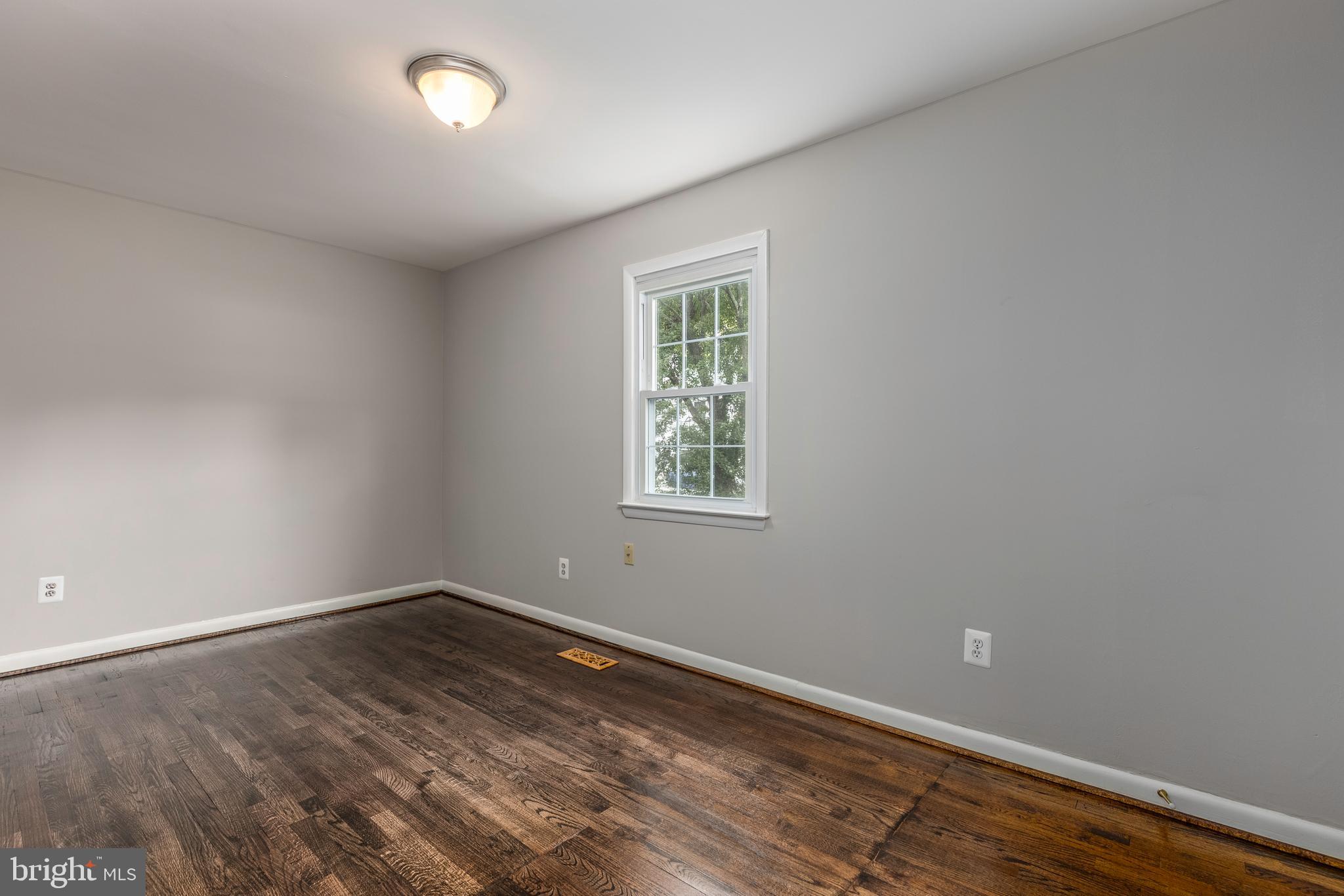 BROOKFIELD - Residential Lease