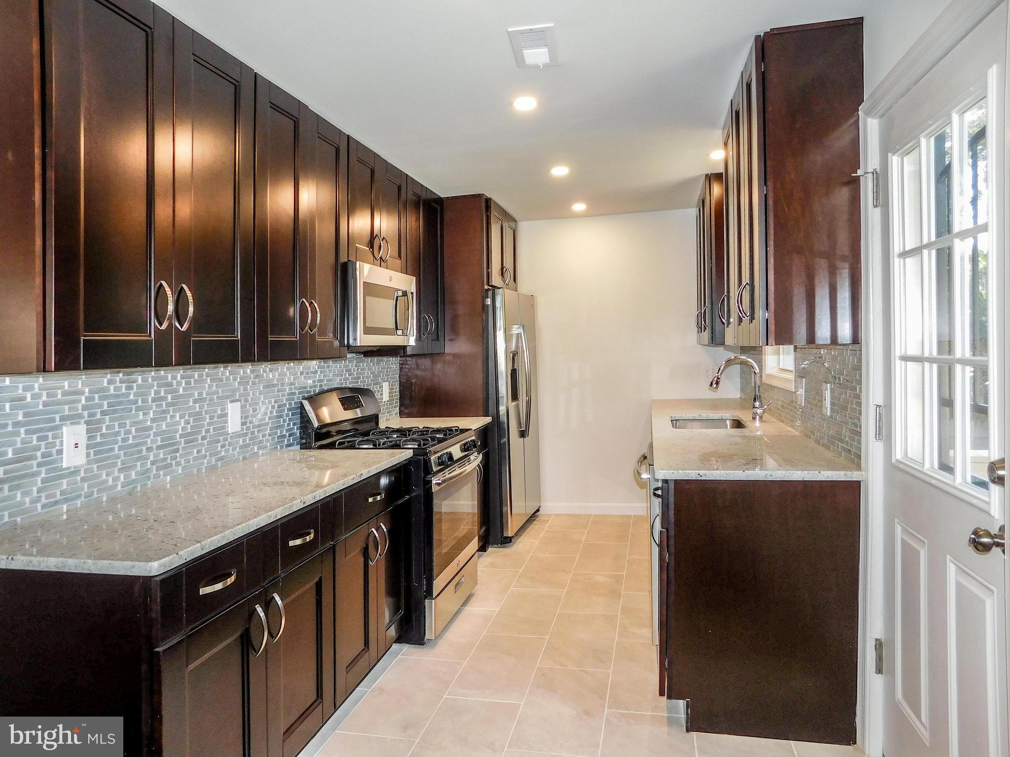 CARMODY HILLS - Residential