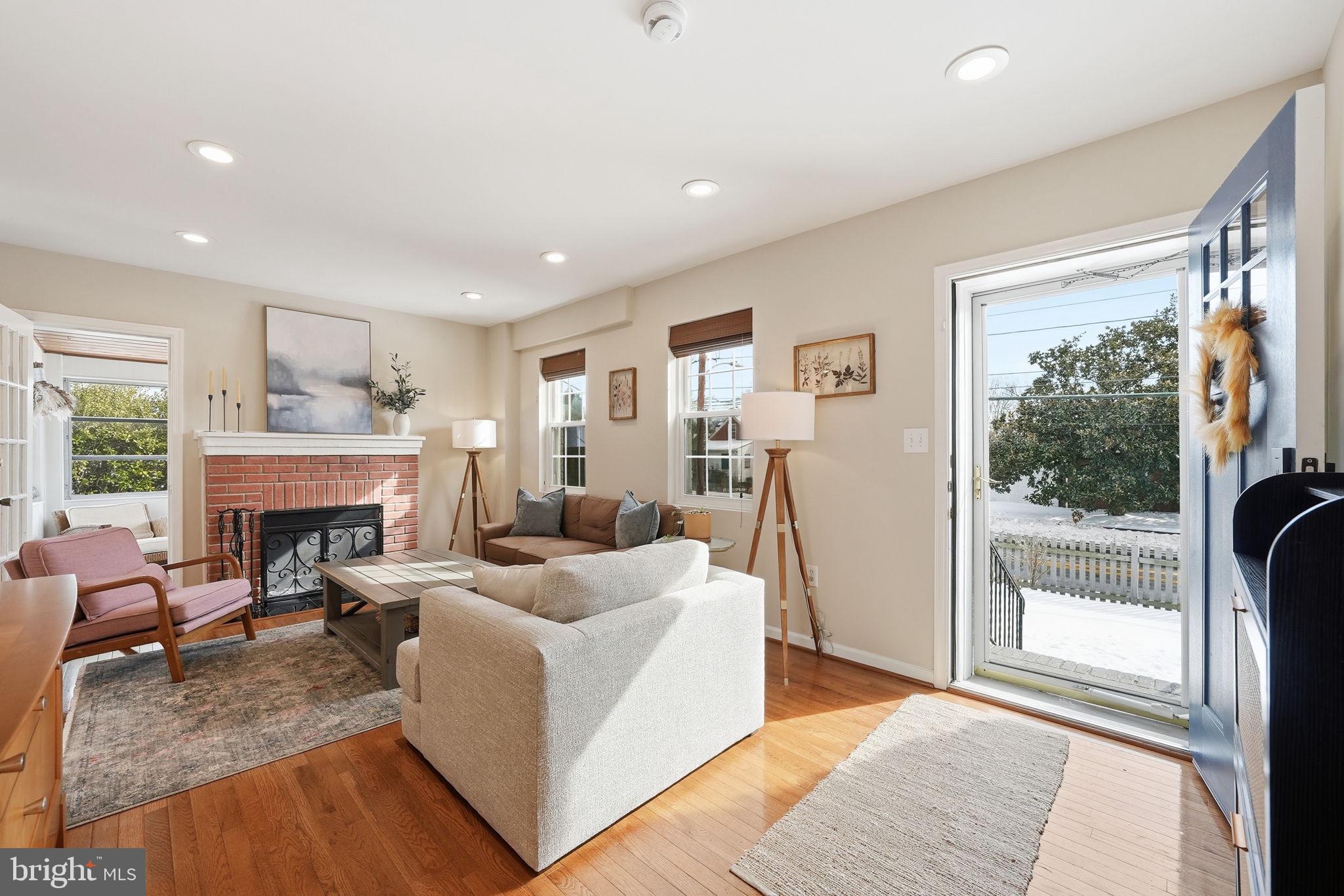 BROCKWOOD - Residential