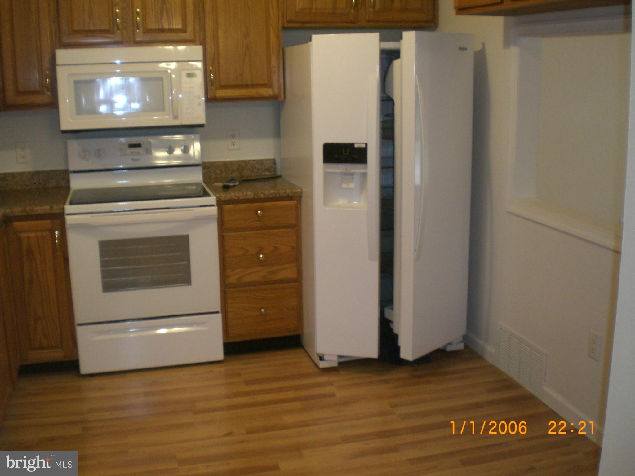 CRESAPTOWN - Residential