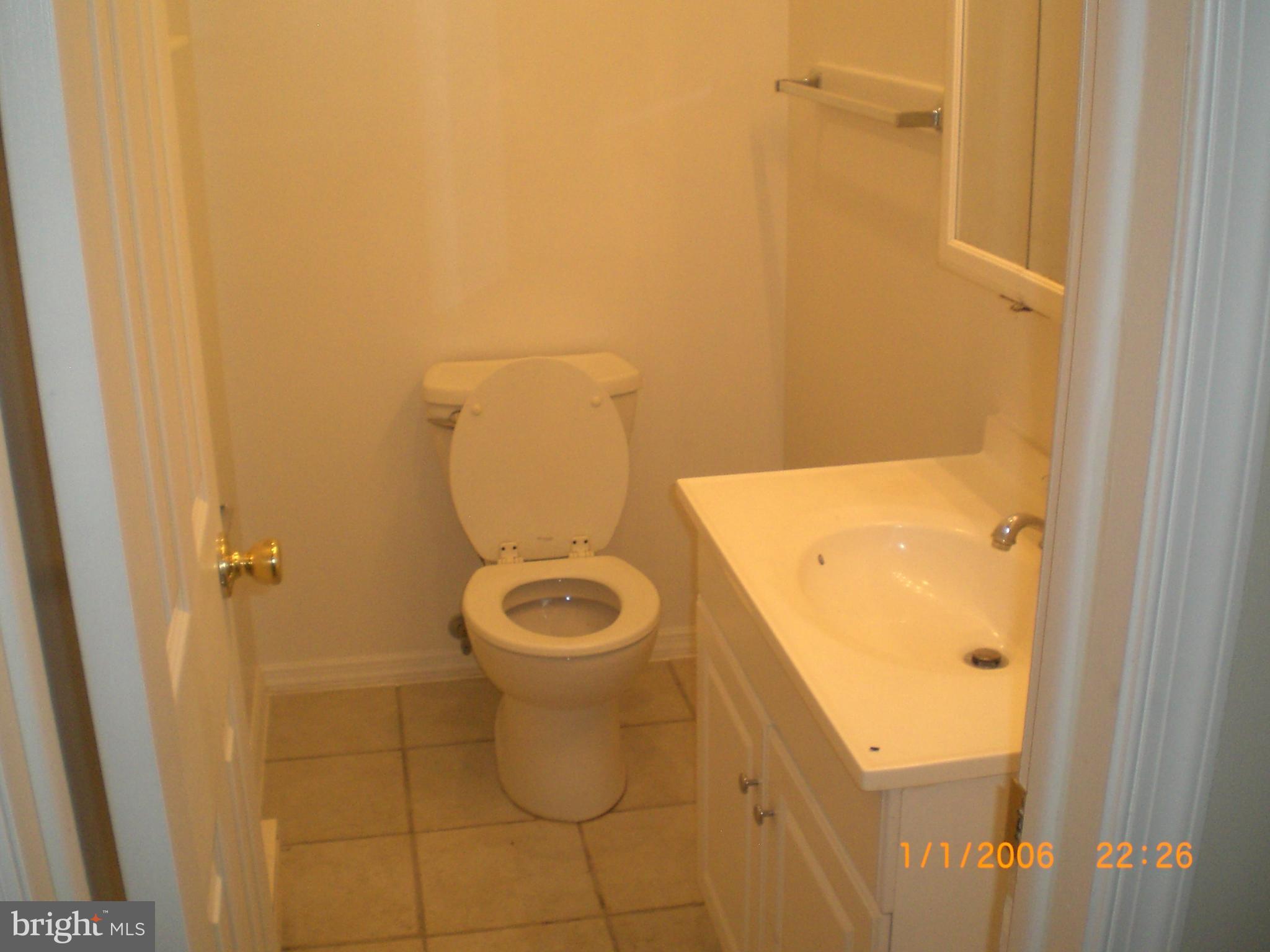 CRESAPTOWN - Residential