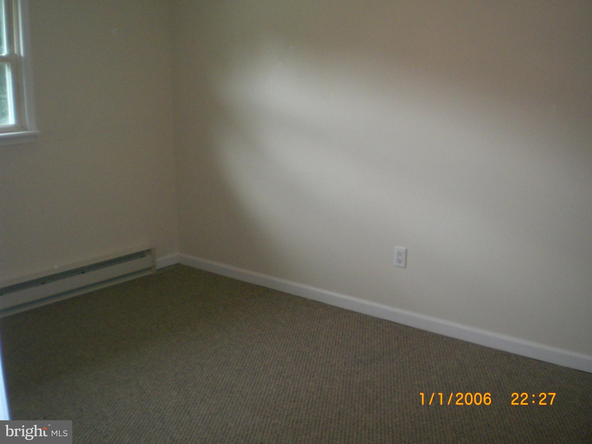 CRESAPTOWN - Residential