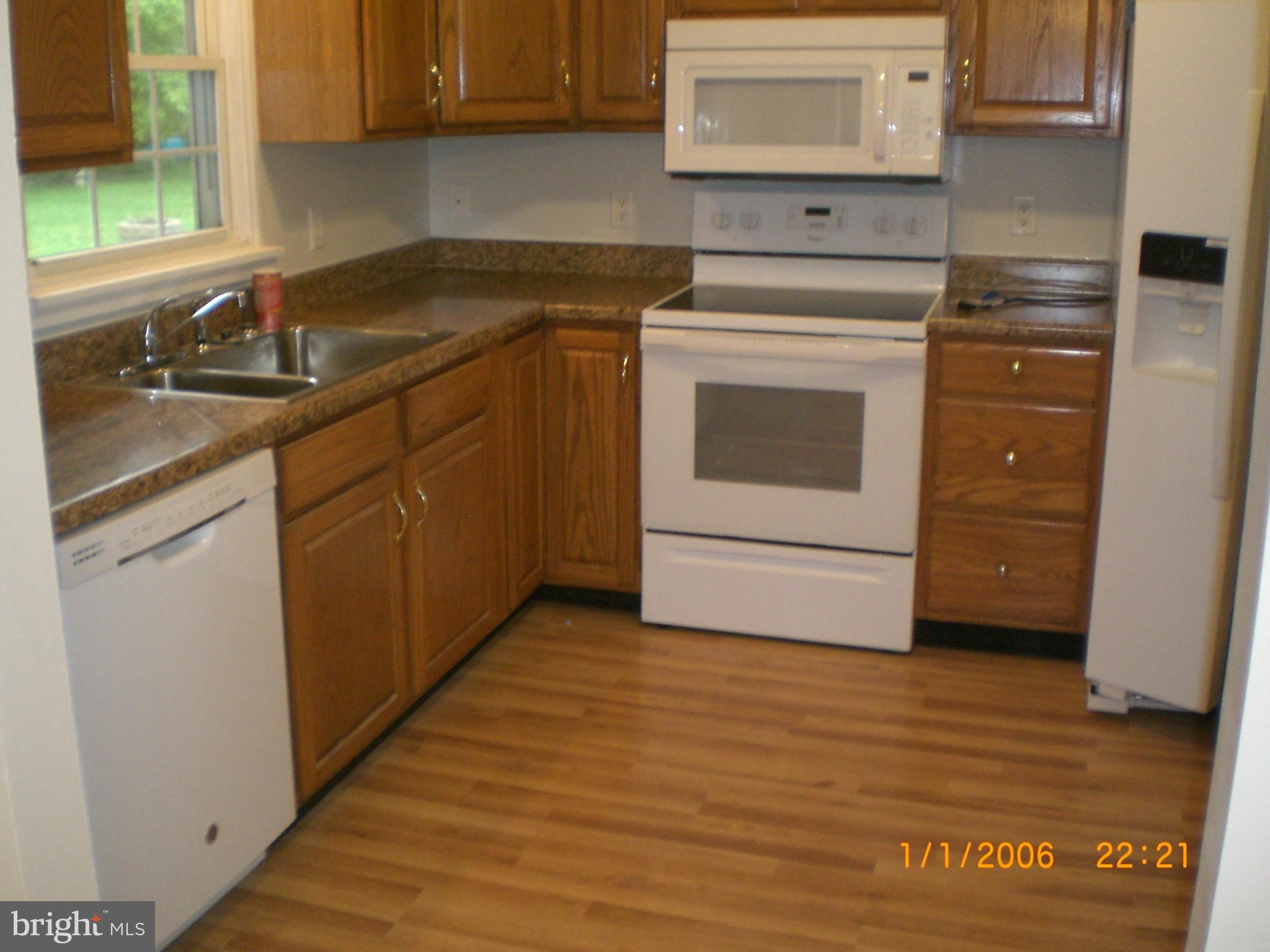 CRESAPTOWN - Residential