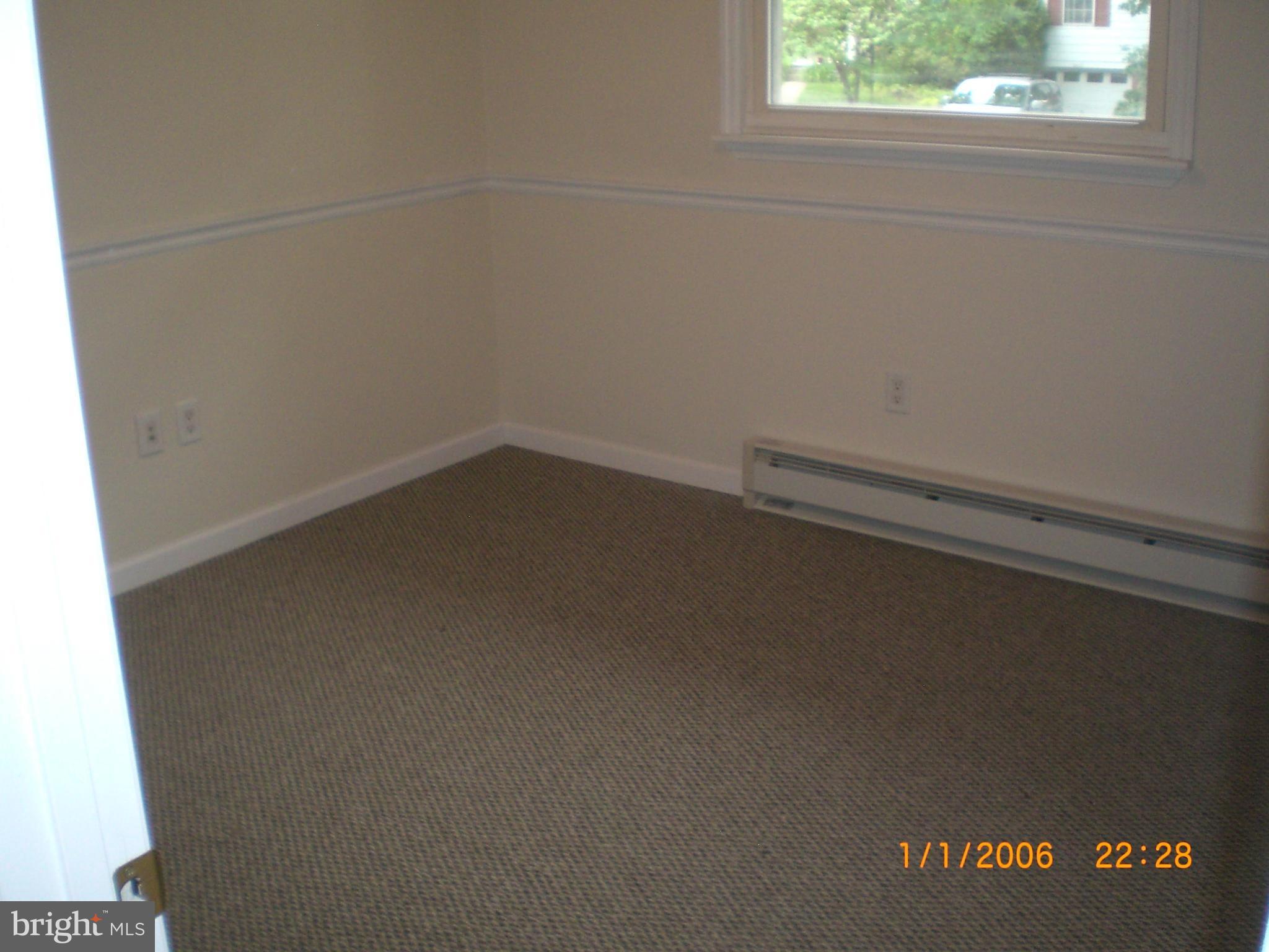 CRESAPTOWN - Residential