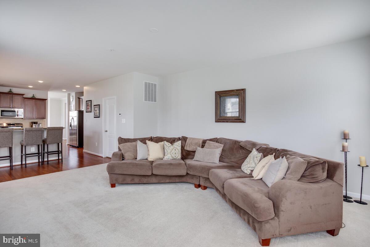 ST CHARLES SUB - GLENEAGLES - Residential