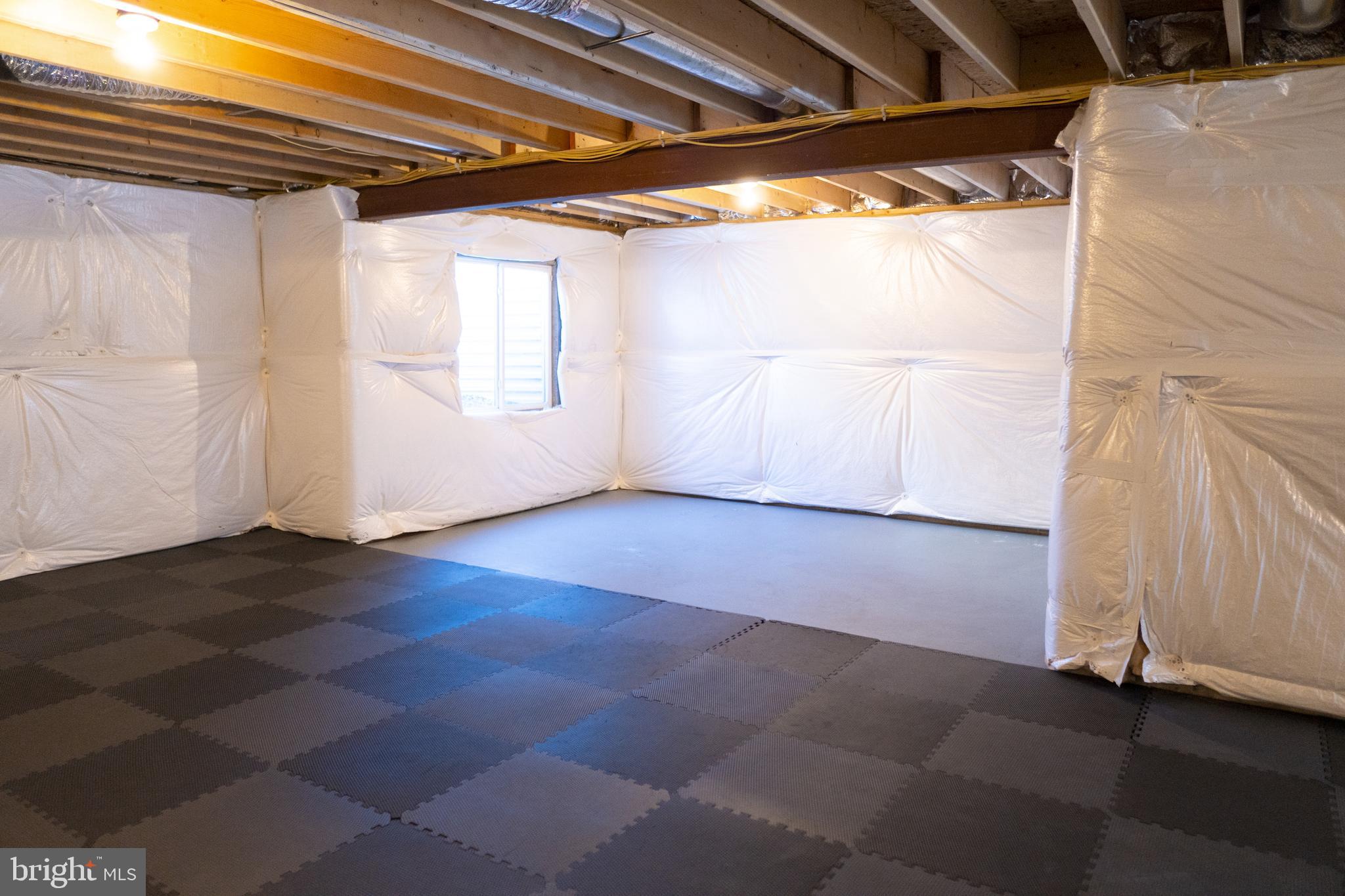 PRES AT MONTGOMERY - Residential