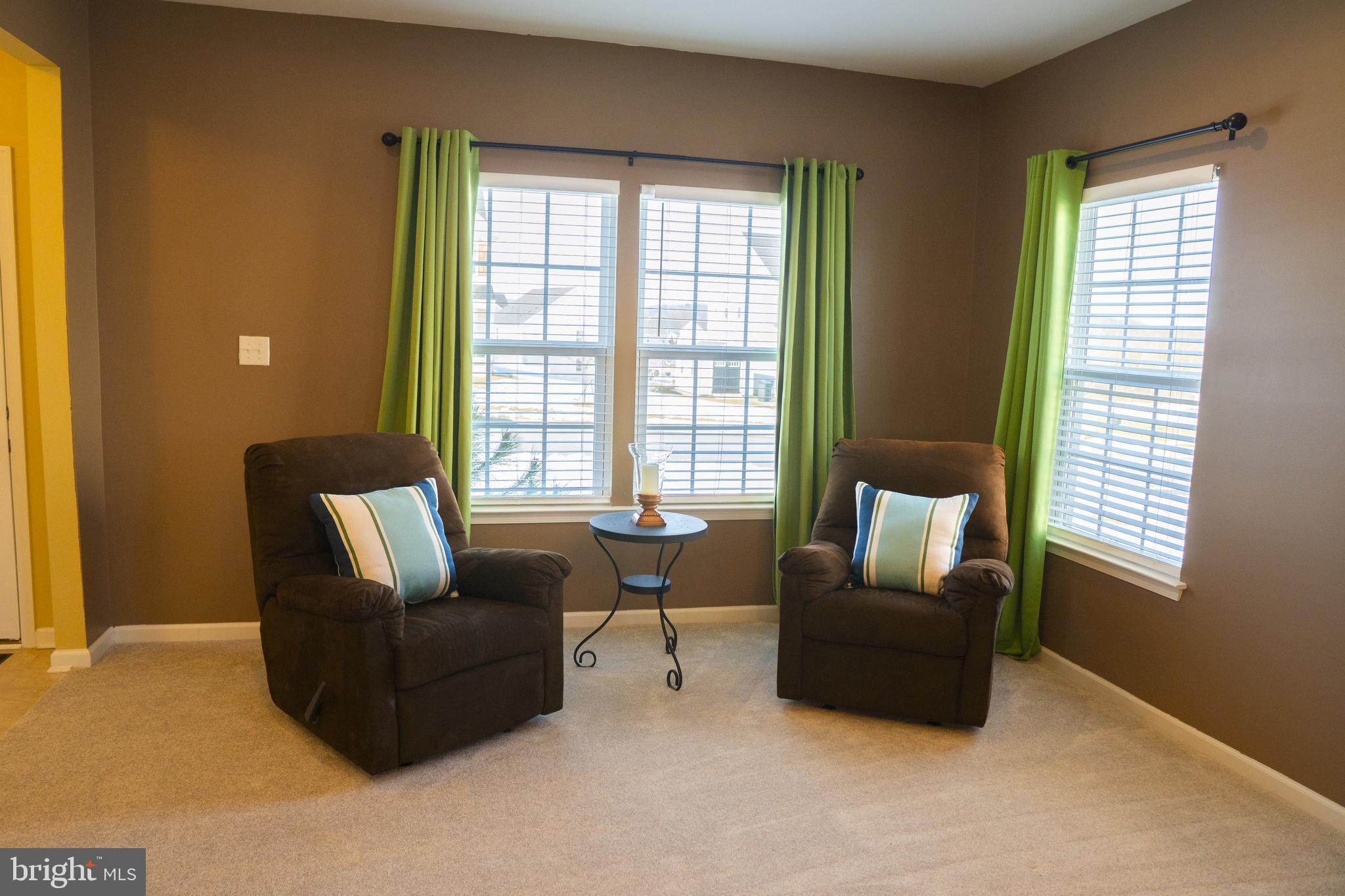 PRES AT MONTGOMERY - Residential