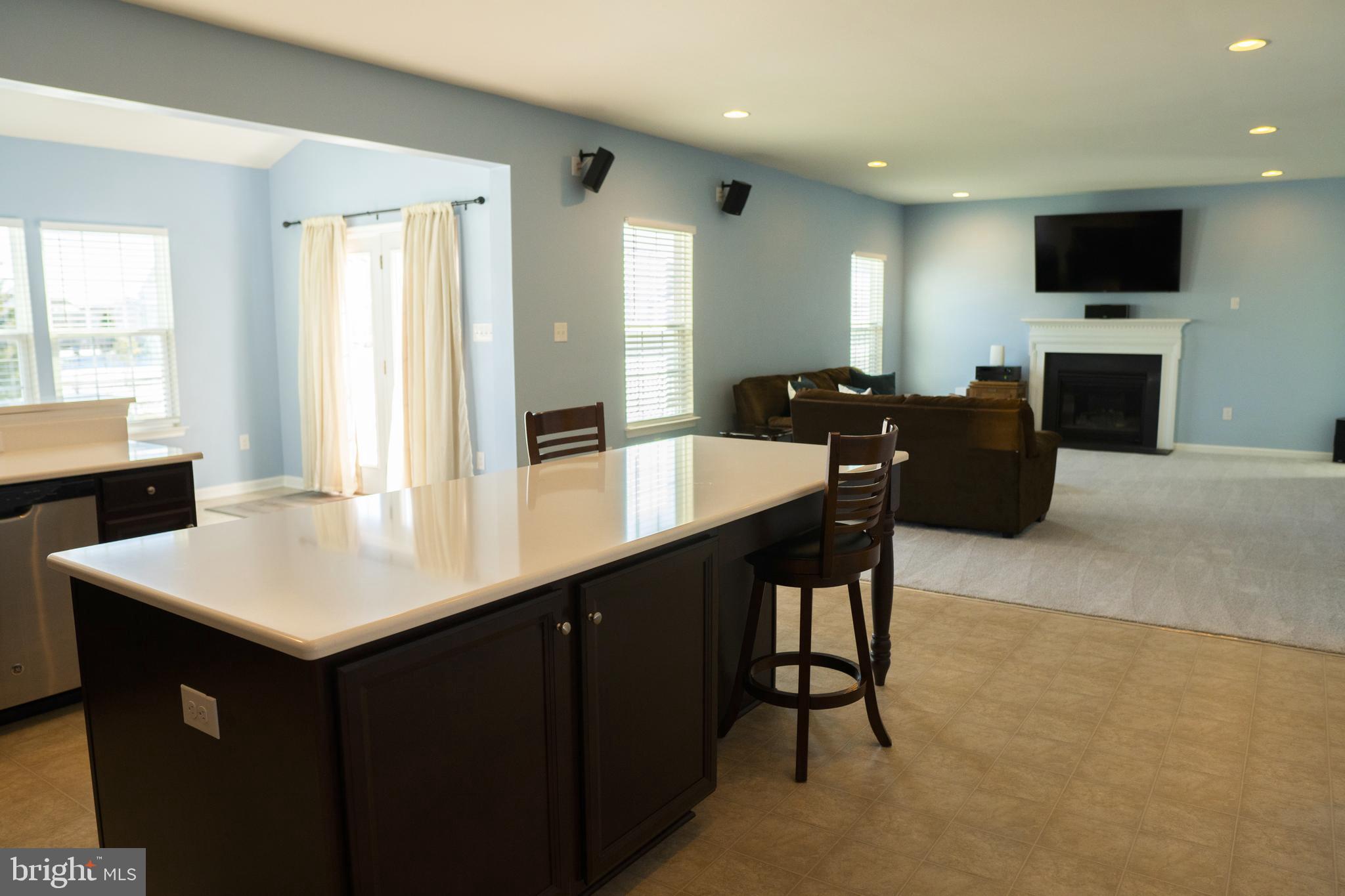 PRES AT MONTGOMERY - Residential