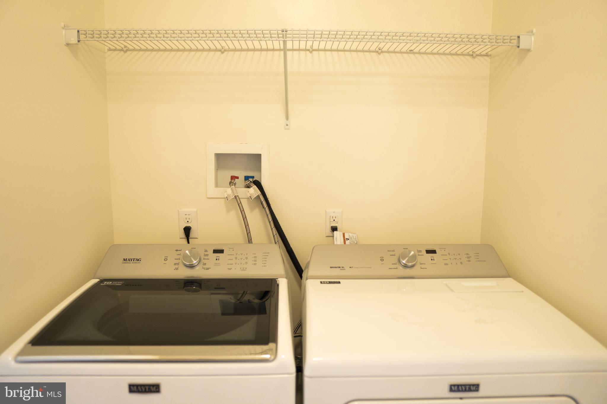 PRES AT MONTGOMERY - Residential