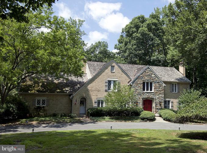 POTOMAC OUTSIDE - Residential