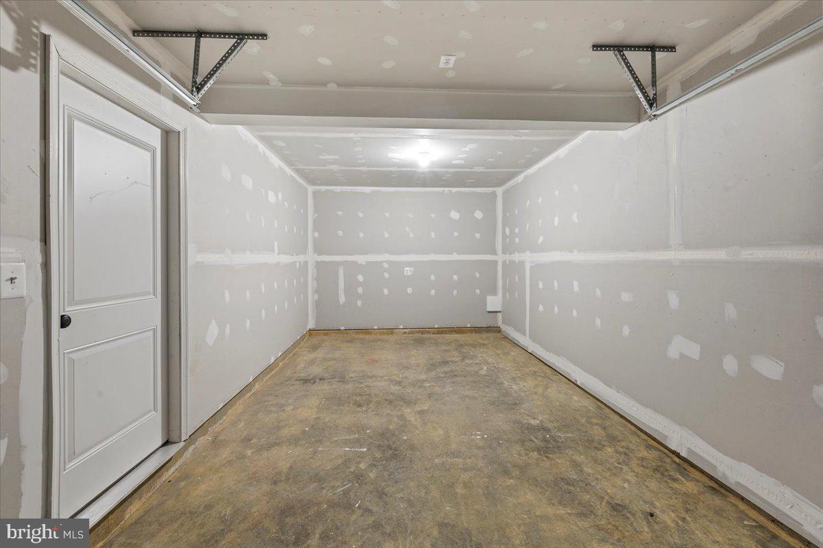 DILLON FARM - Residential