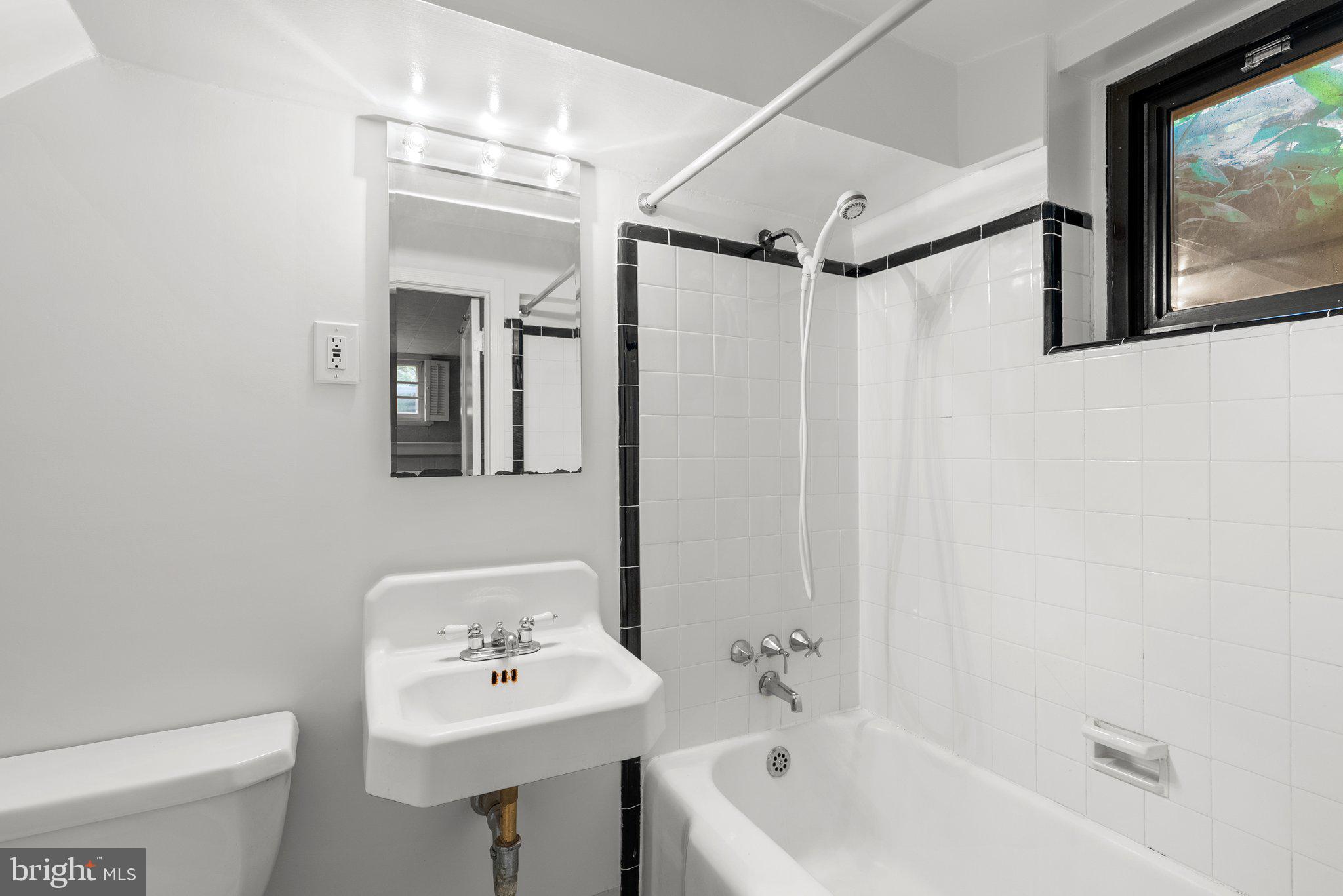 WOODMOOR - Residential