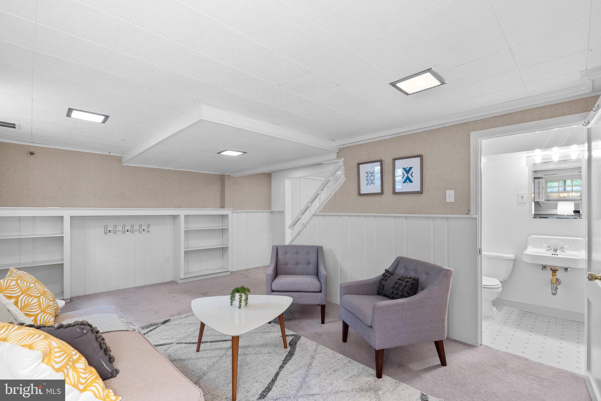 WOODMOOR - Residential