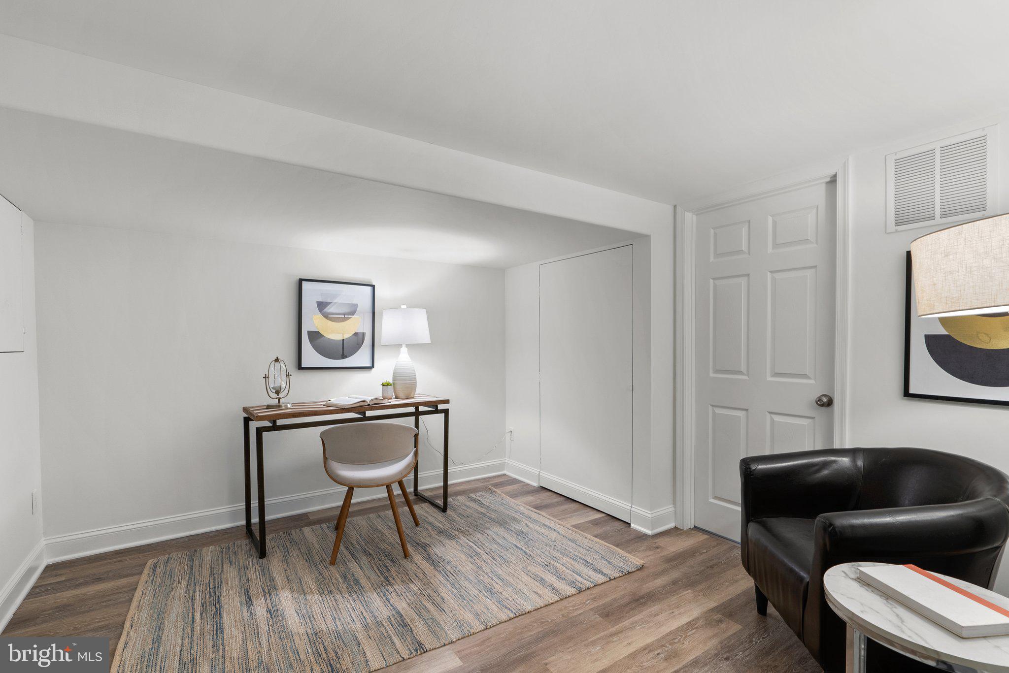 WOODMOOR - Residential