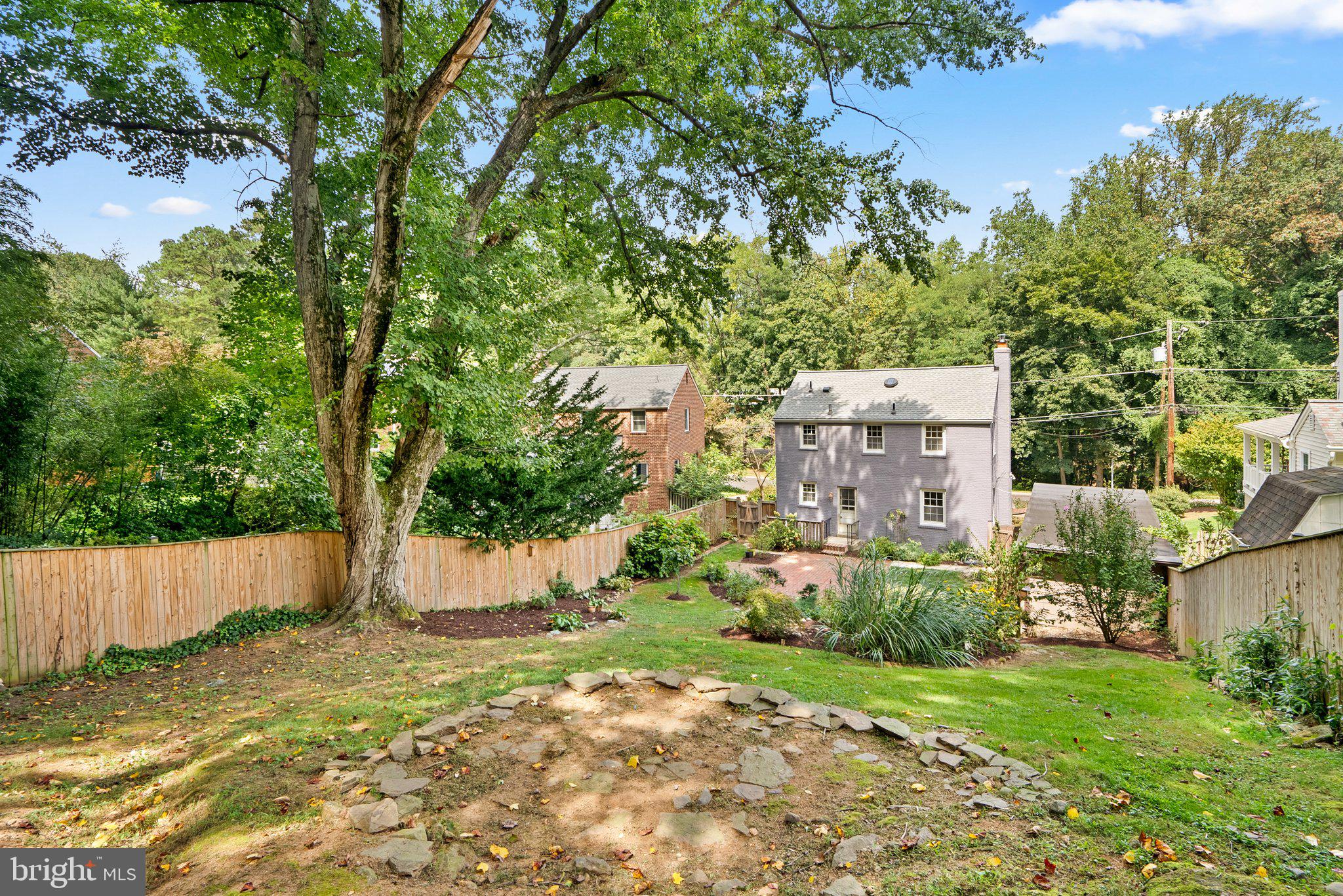 WOODMOOR - Residential