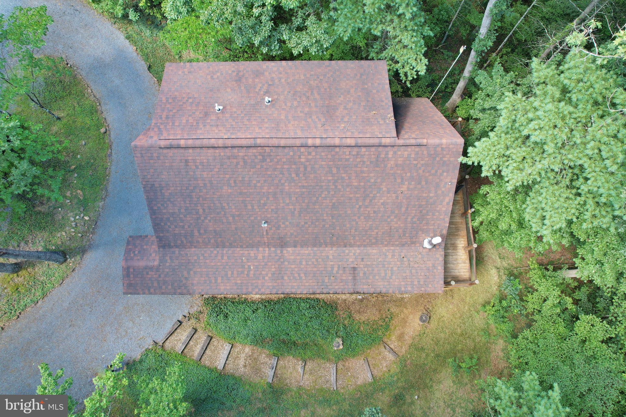 381 BASS WOOD LANE