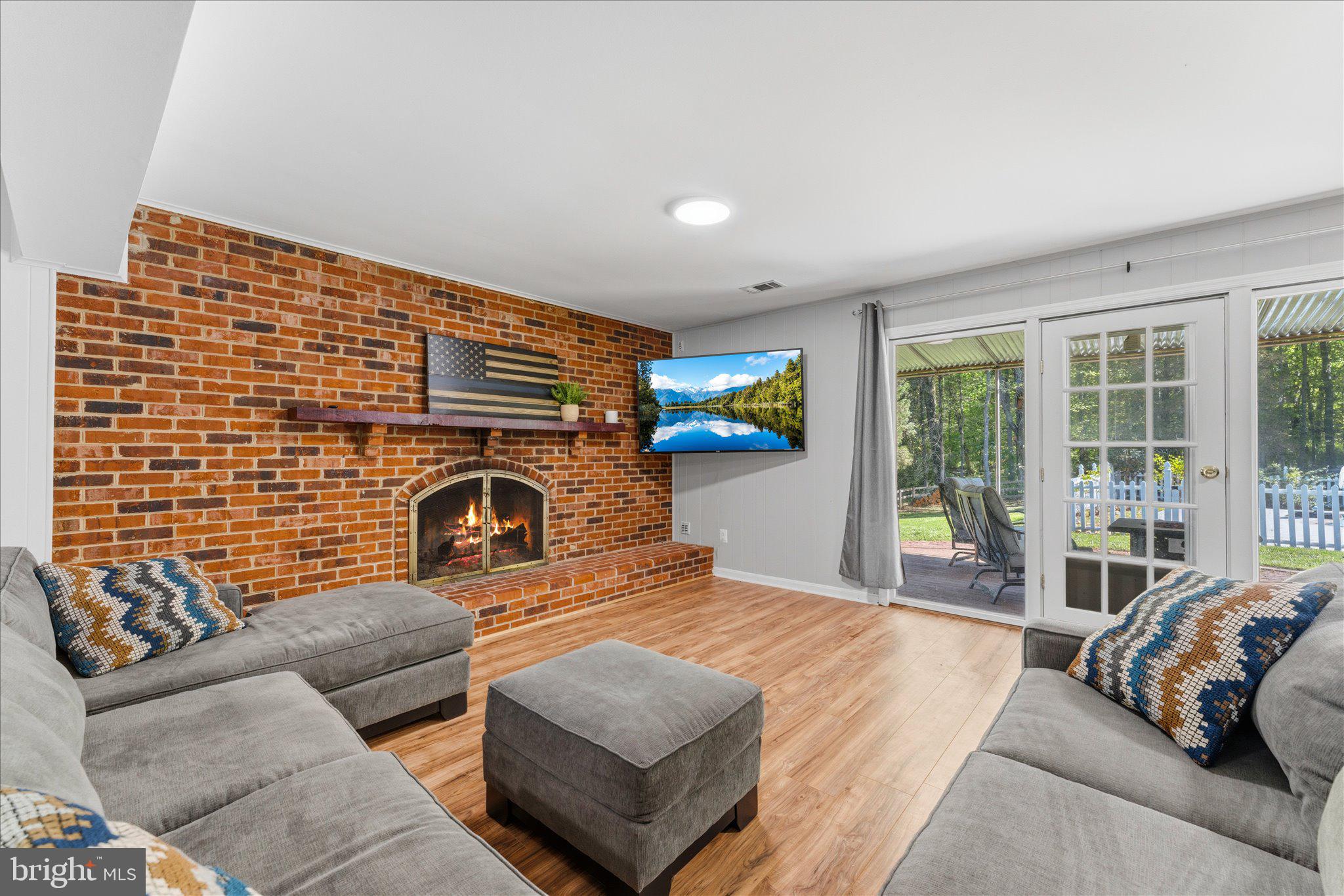 ROLLING ACRES - Residential