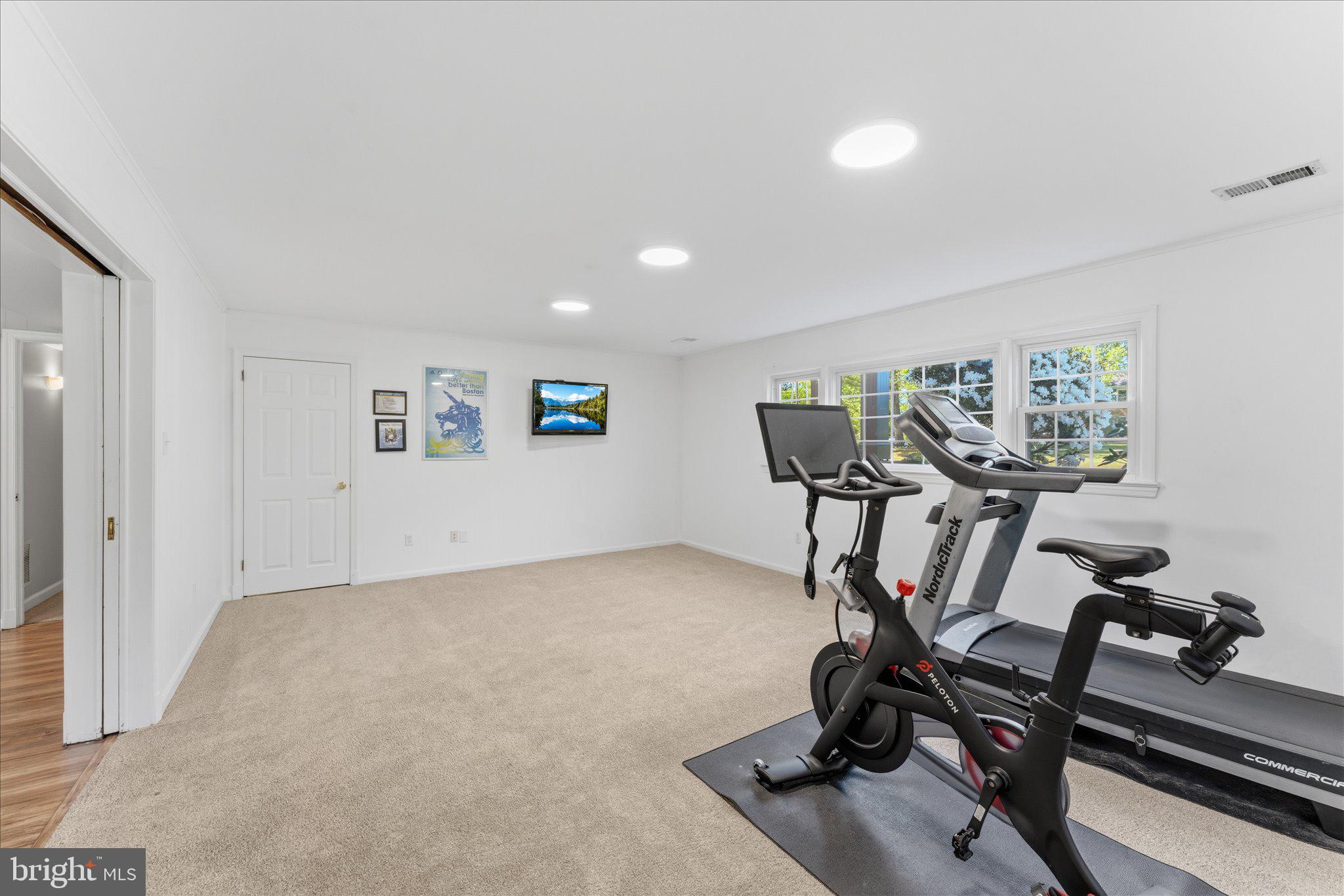 ROLLING ACRES - Residential