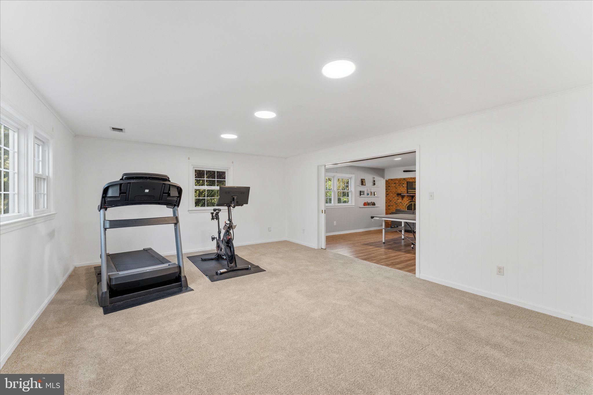 ROLLING ACRES - Residential