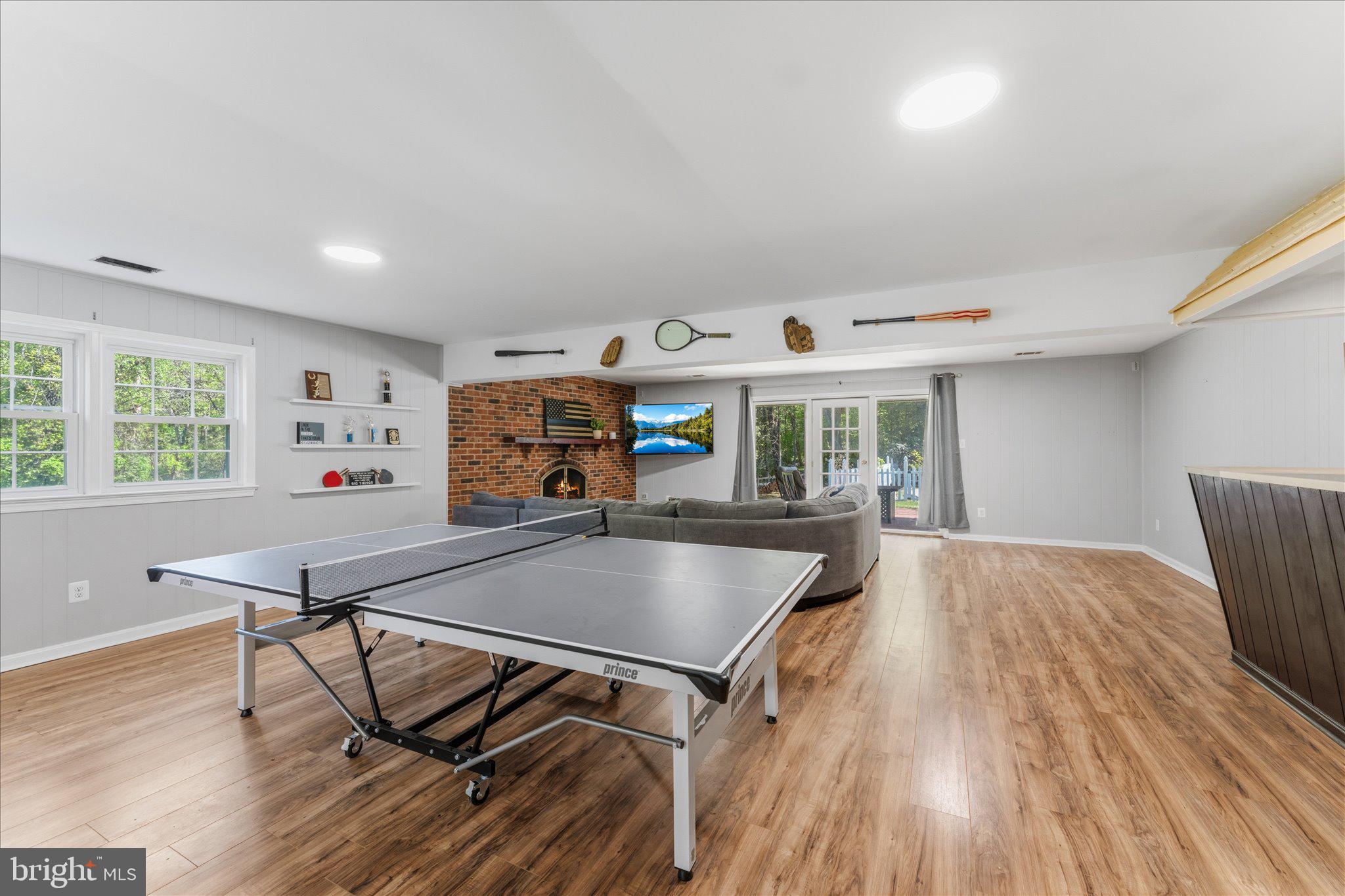 ROLLING ACRES - Residential