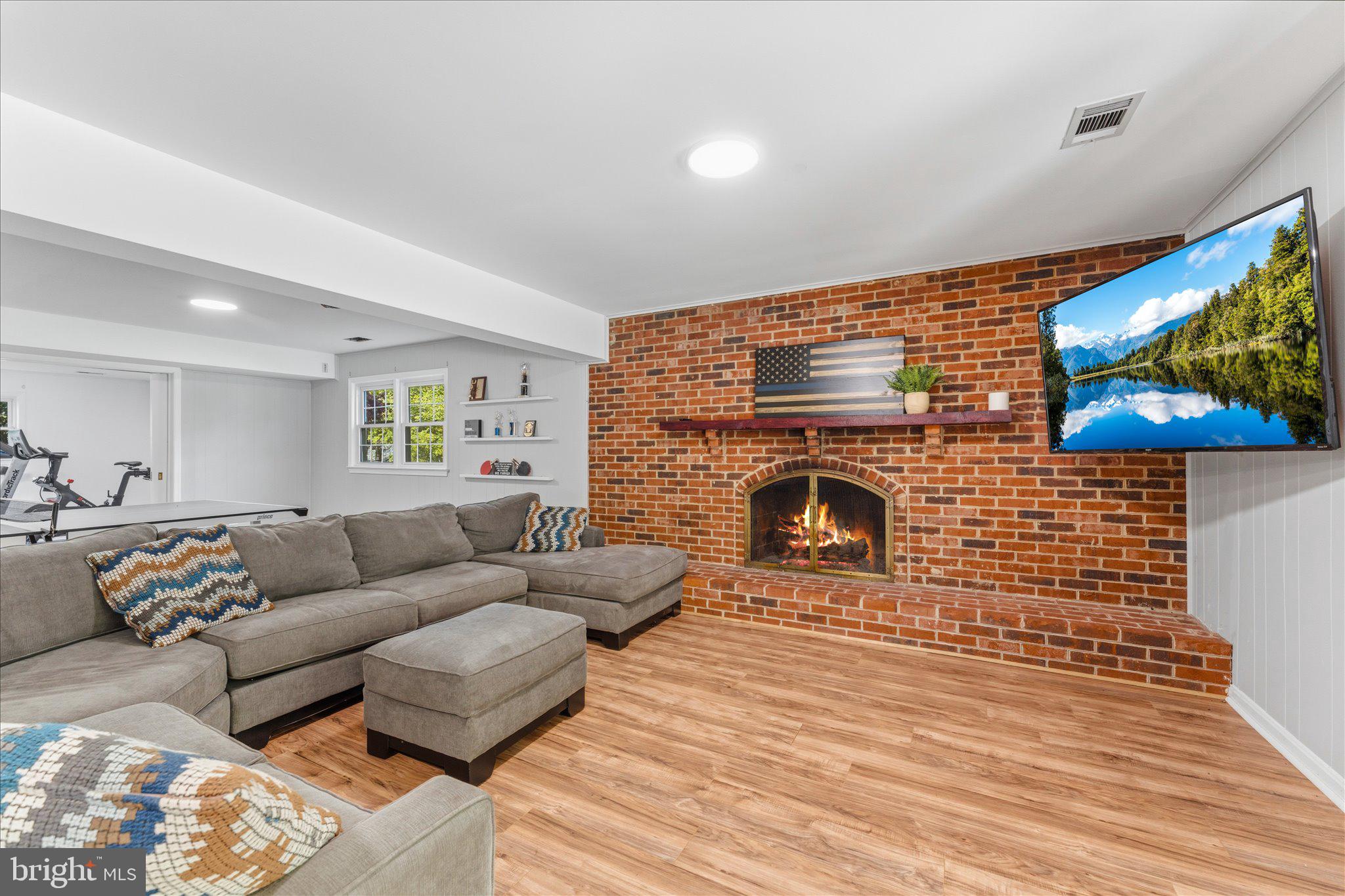 ROLLING ACRES - Residential