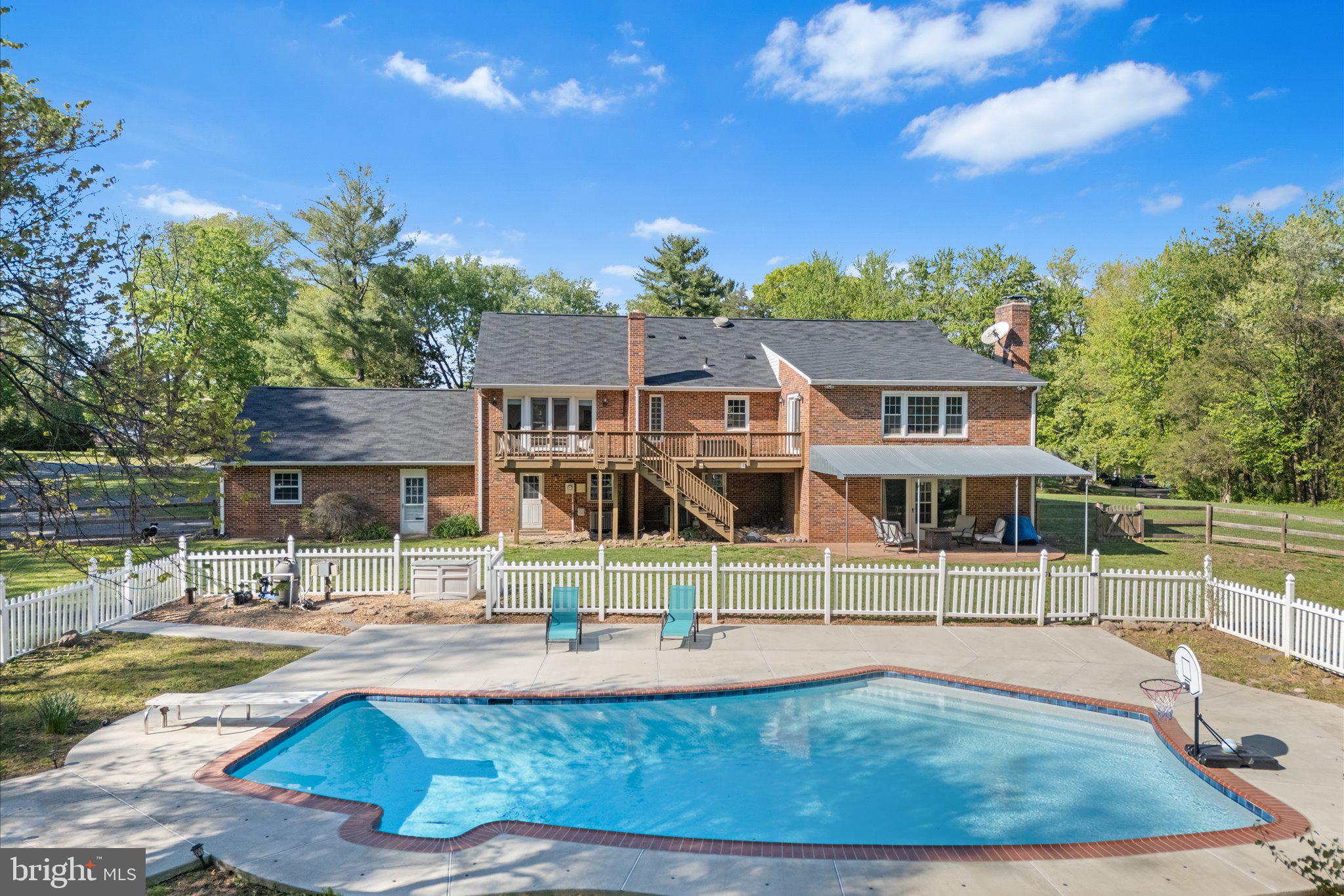 ROLLING ACRES - Residential