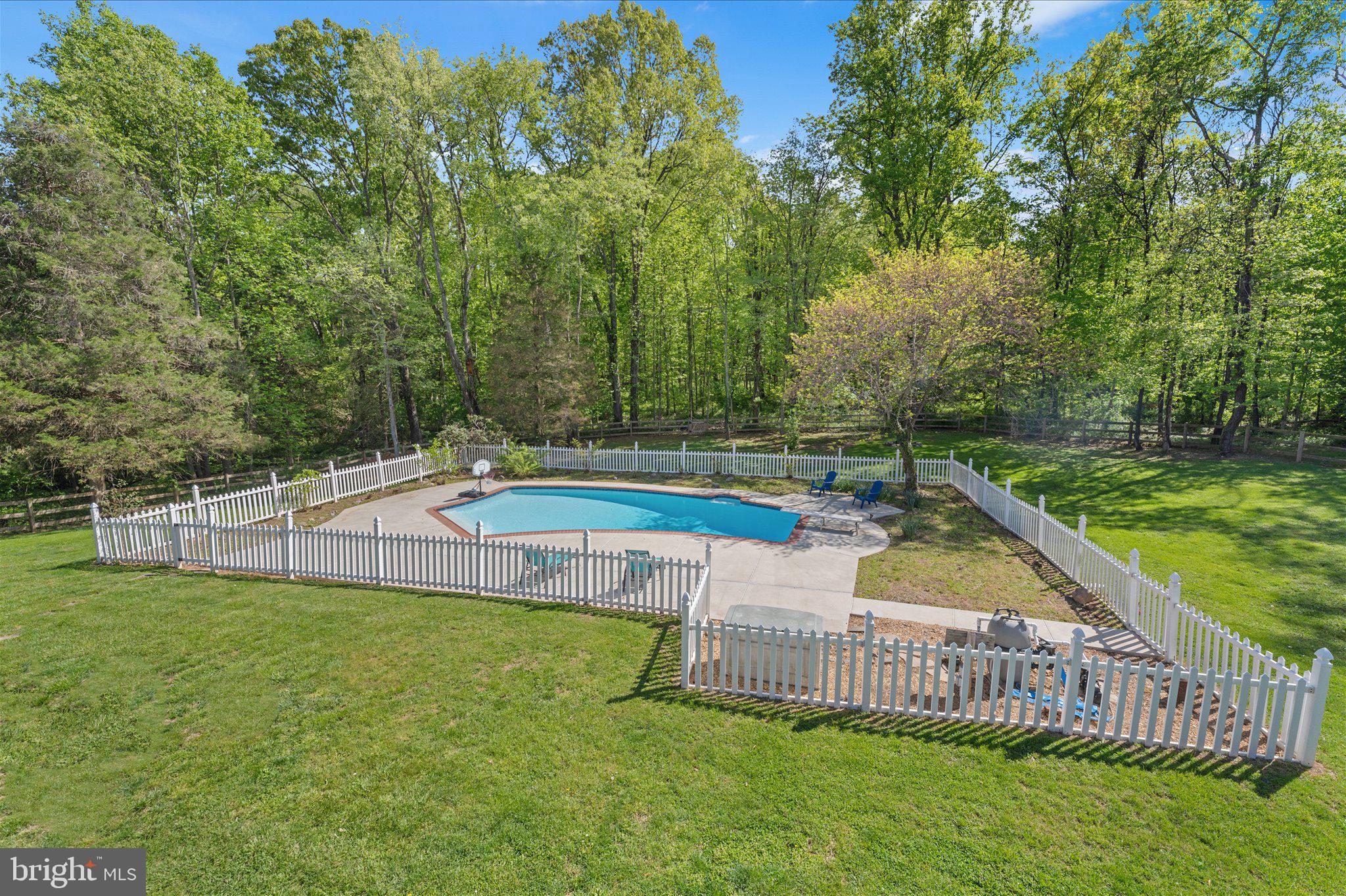 ROLLING ACRES - Residential