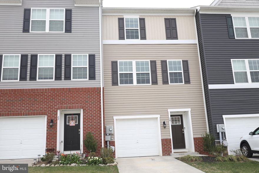 Well maintained townhome in highly desired Berkeley Ridge Community with 3 bedrooms, 2.5 baths, finished basement, one car garage, quartz countertops, stainless steel appliances, upgraded cabinets, open concept kitchen/living area, washer/dryer, fans, LVP flooring on the main level and with many more upgrades. 
Tenant is responsible for all utilities, trash, and front & backyard watering & mowing.  No smoking allowed.  Pets allowed on case by case basis.