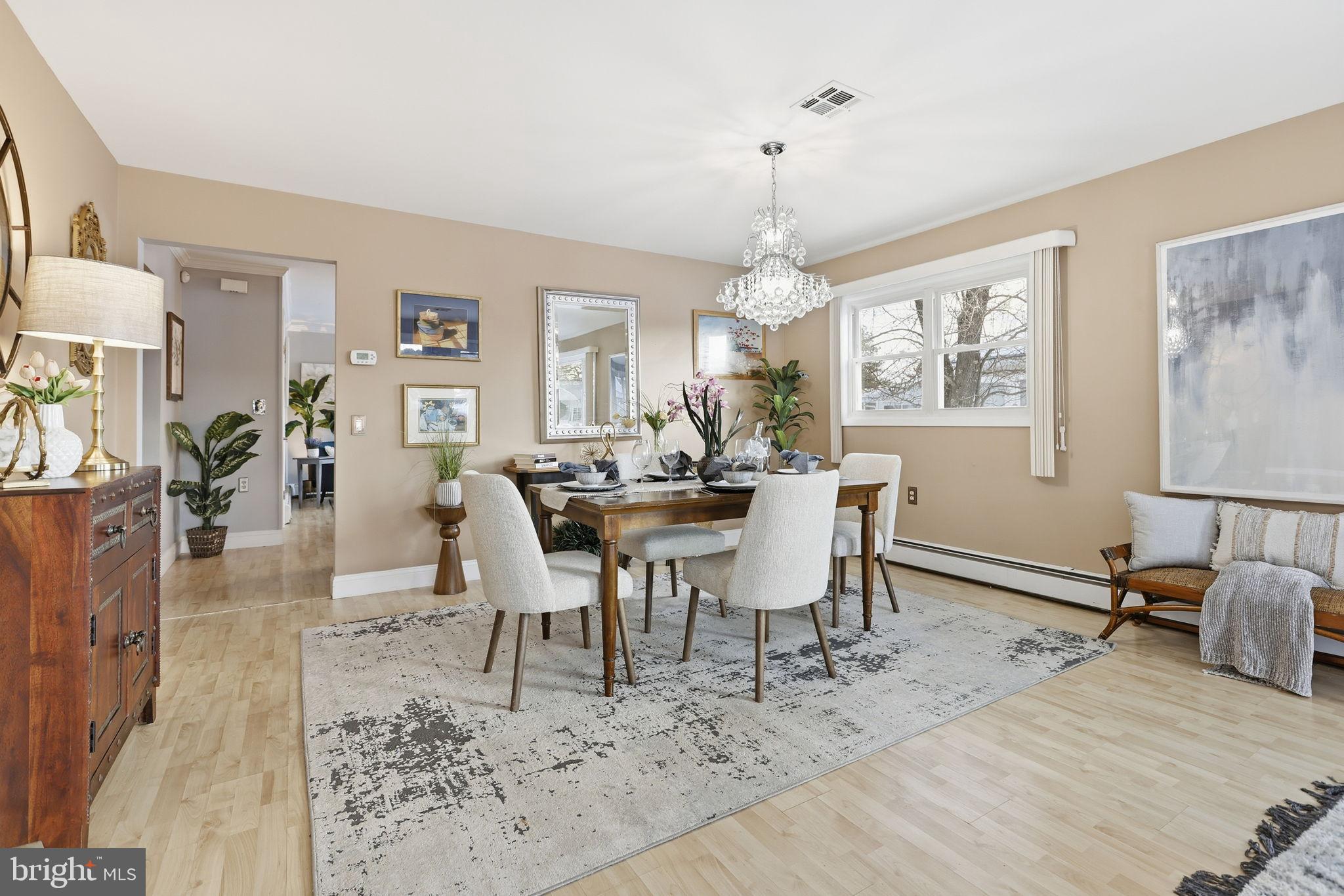 HOLIDAY CITY - WEST - Residential