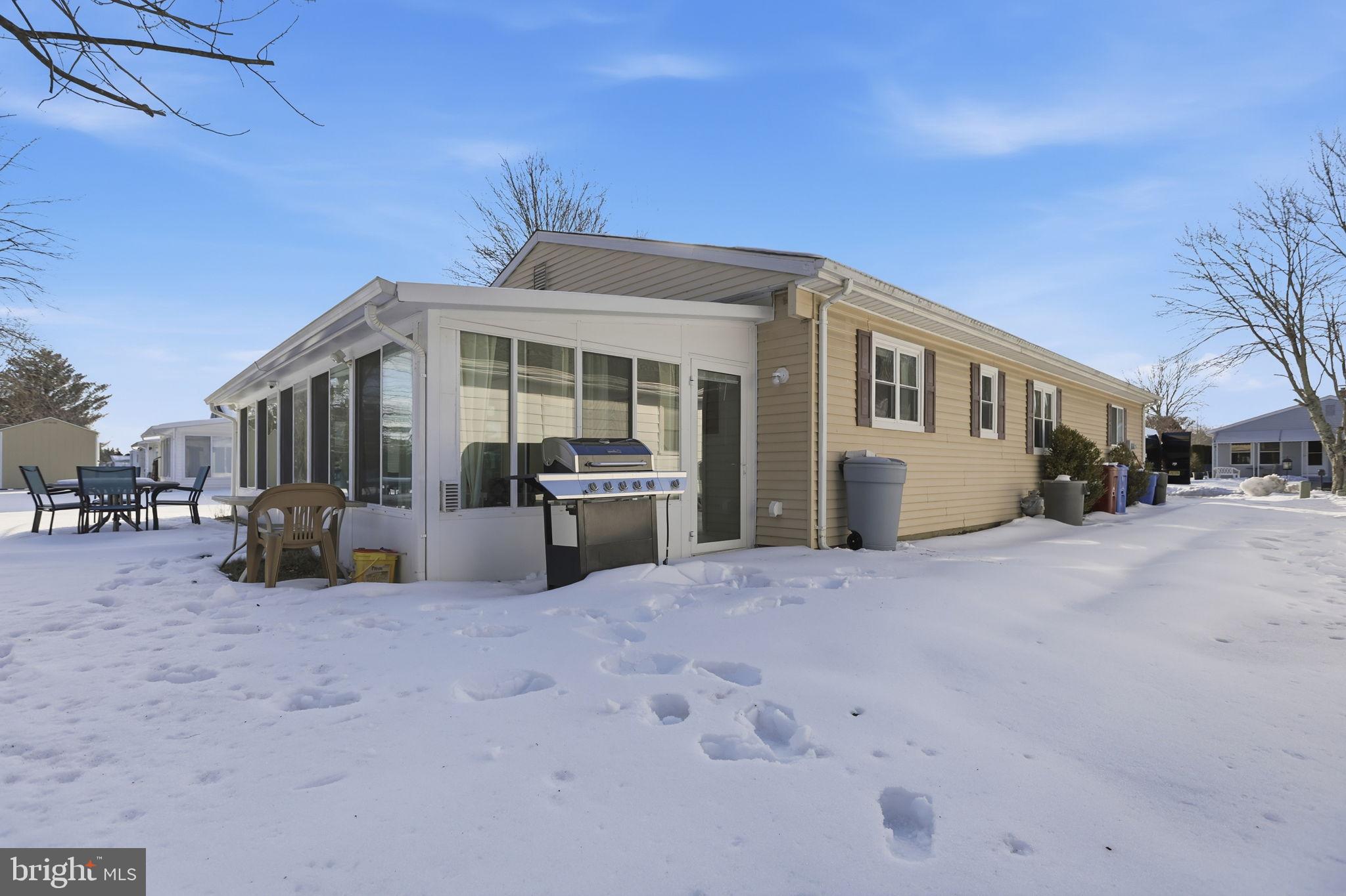 HOLIDAY CITY - WEST - Residential