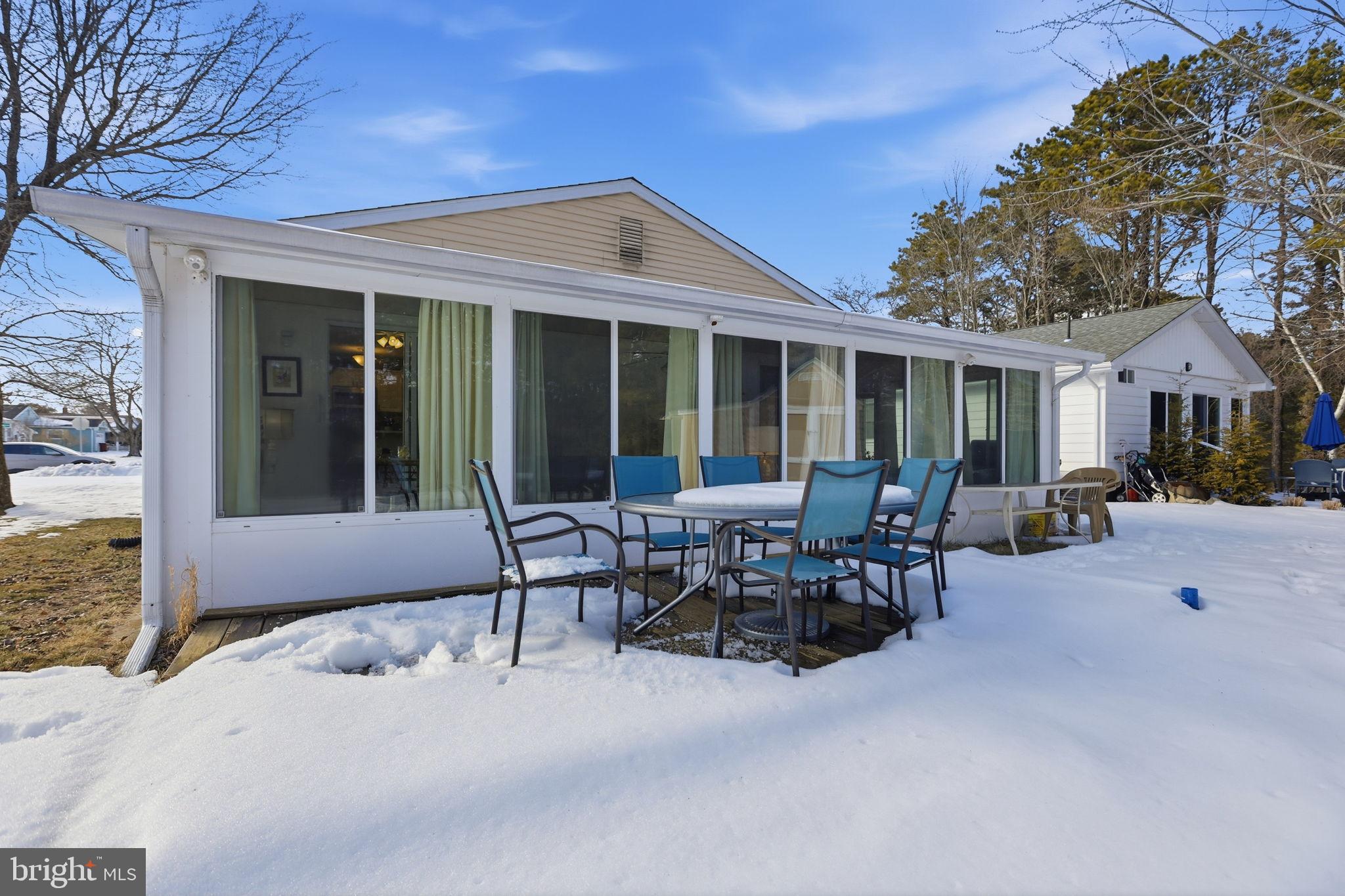 HOLIDAY CITY - WEST - Residential