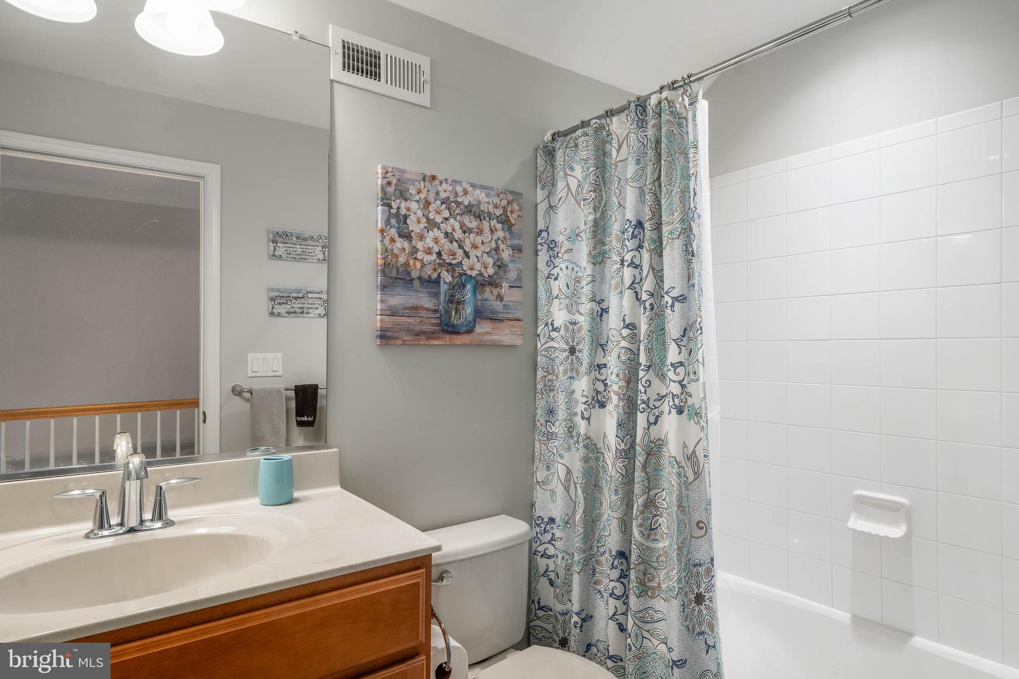 LIGHTHOUSE CROSSING - Residential