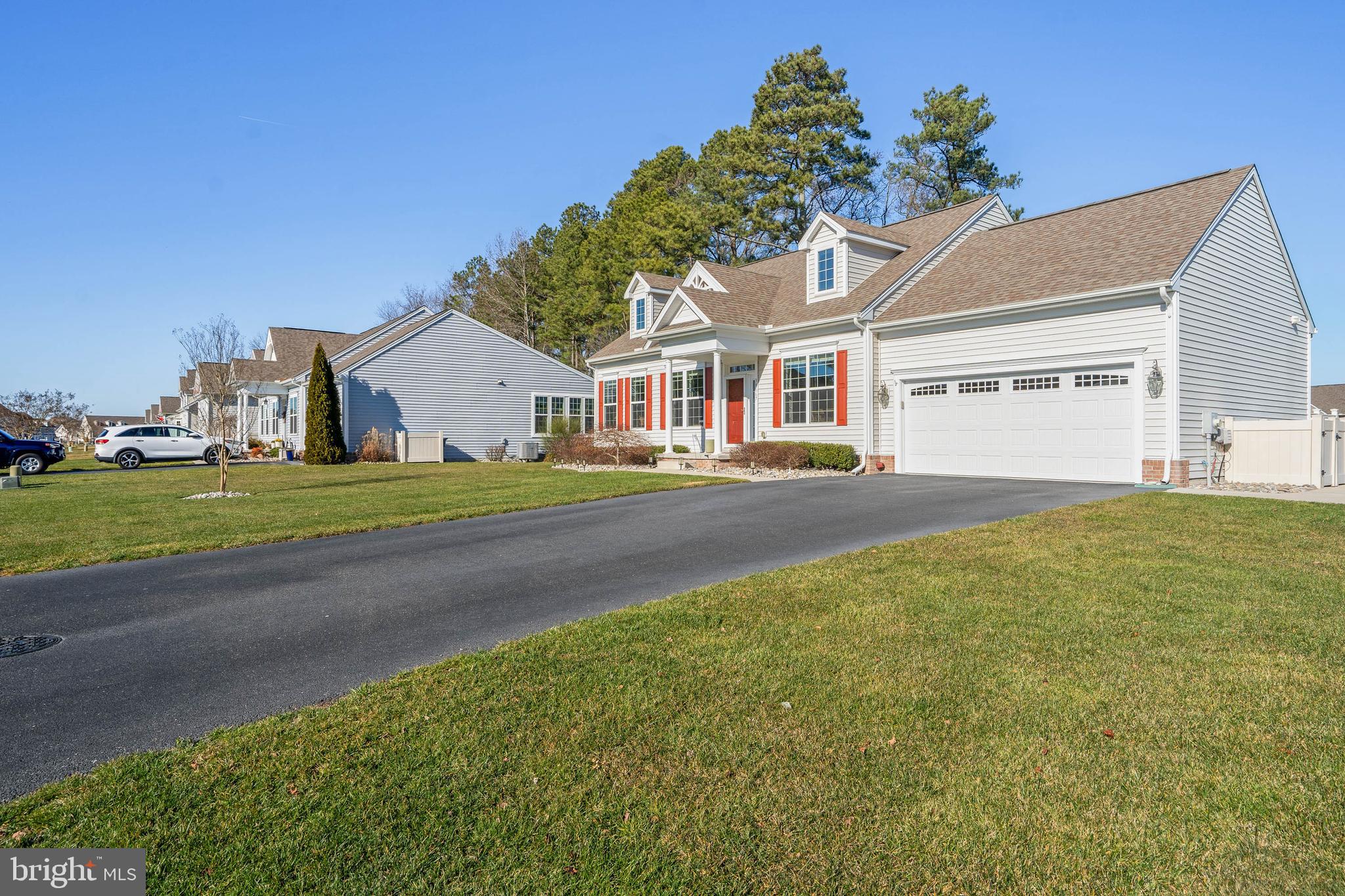 LIGHTHOUSE CROSSING - Residential