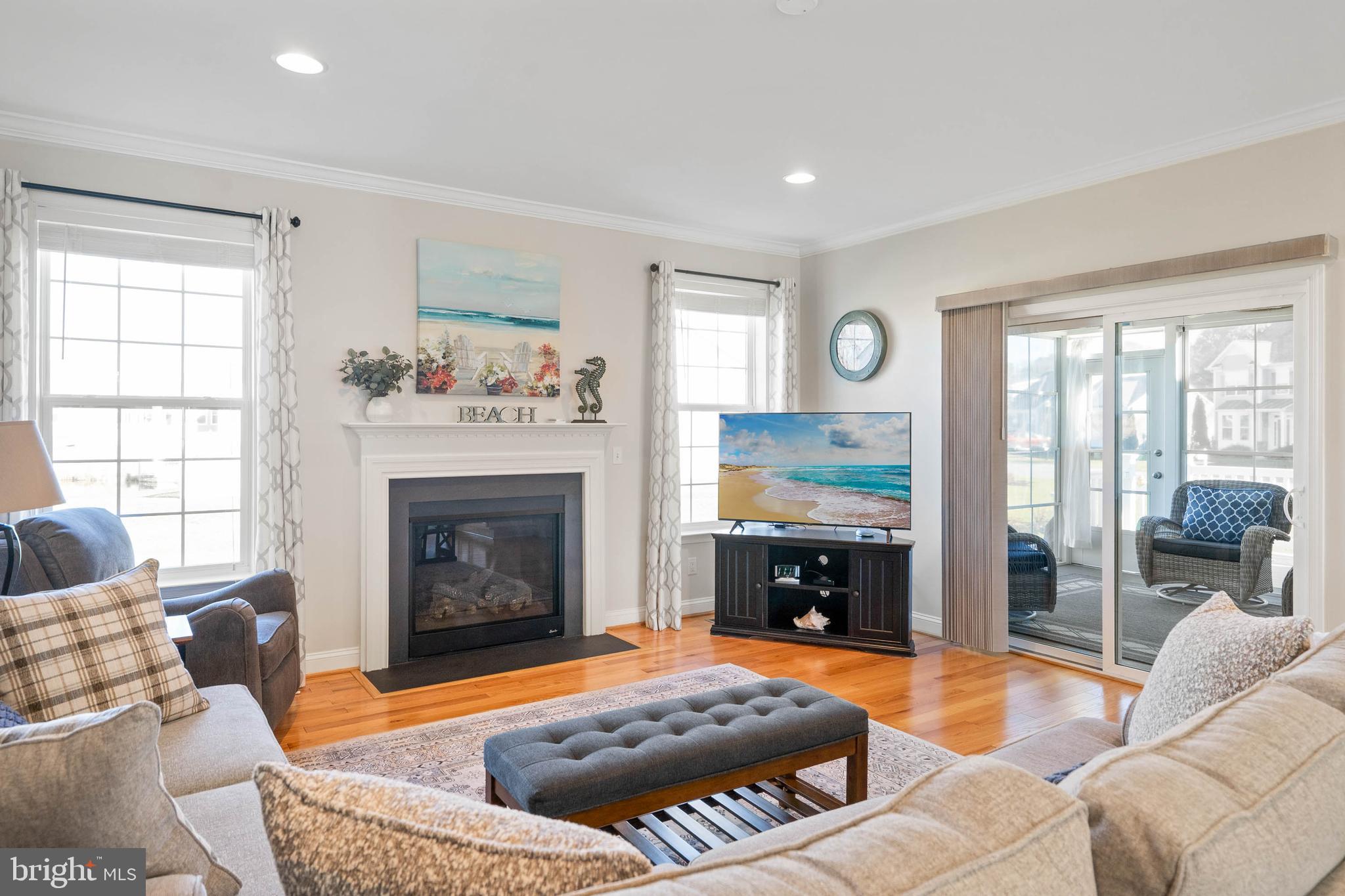 LIGHTHOUSE CROSSING - Residential