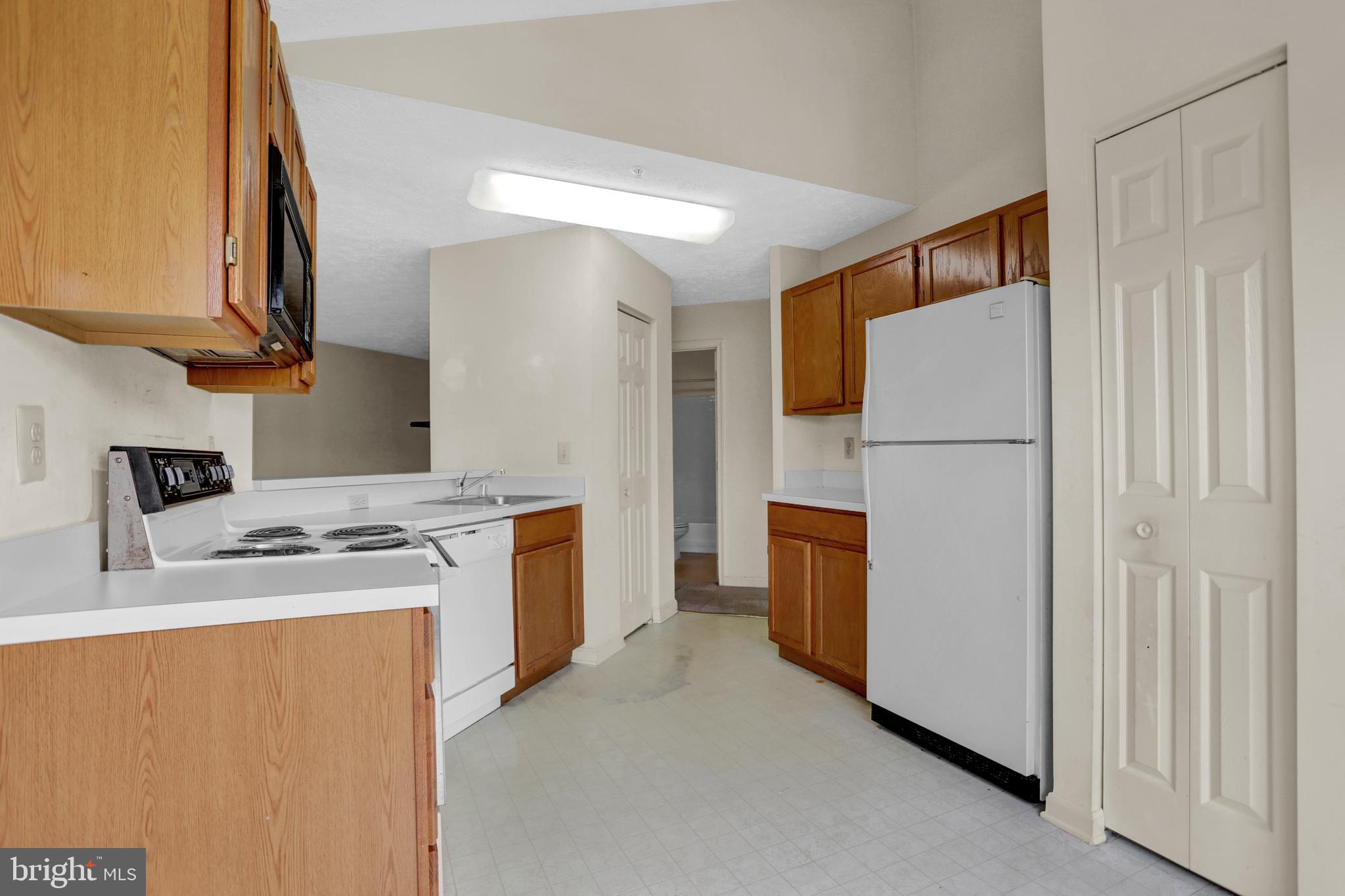 THE BAYLANDS - Residential