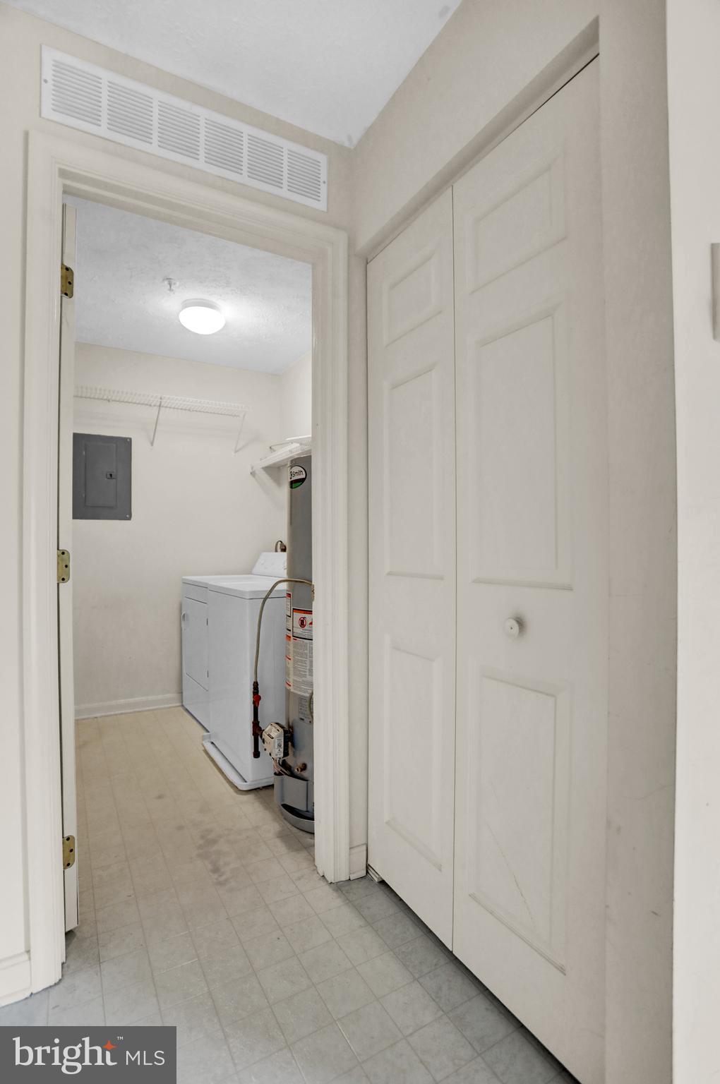 THE BAYLANDS - Residential