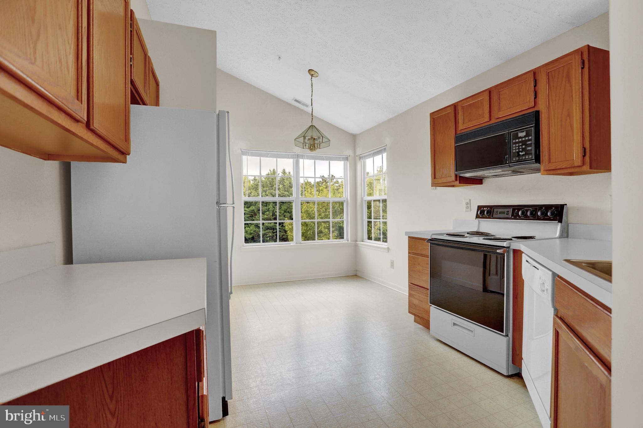 THE BAYLANDS - Residential