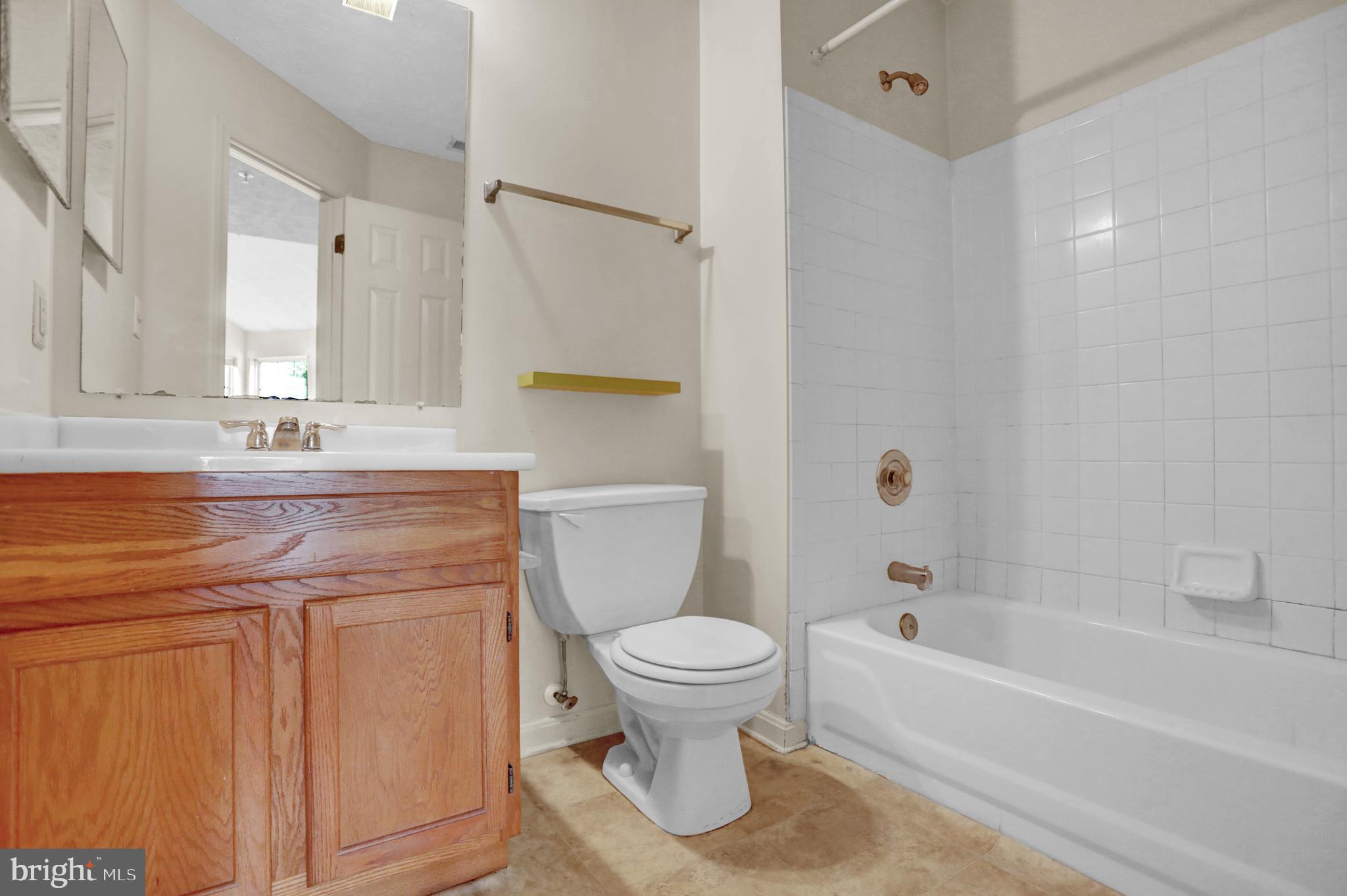 THE BAYLANDS - Residential