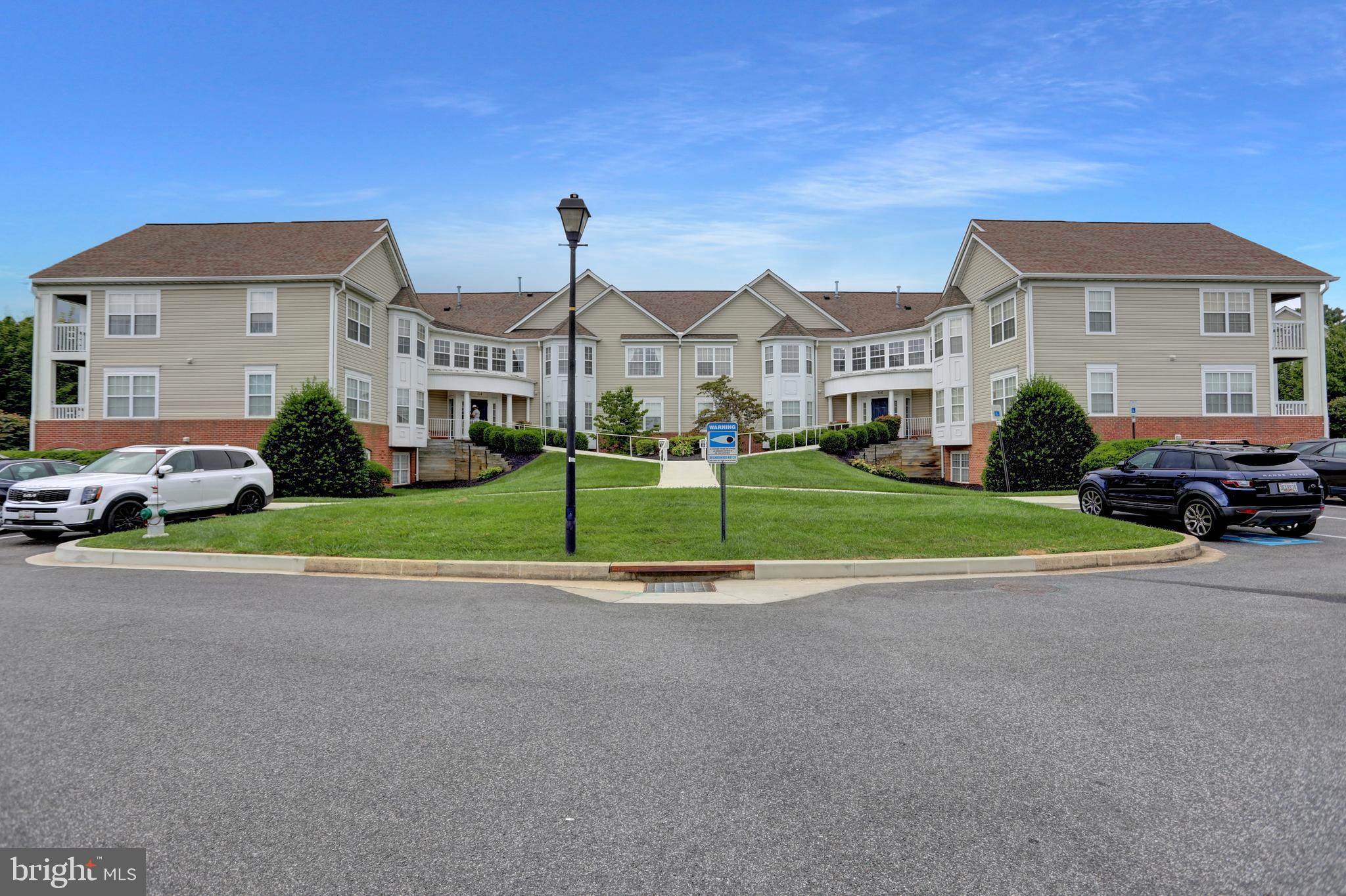 THE BAYLANDS - Residential