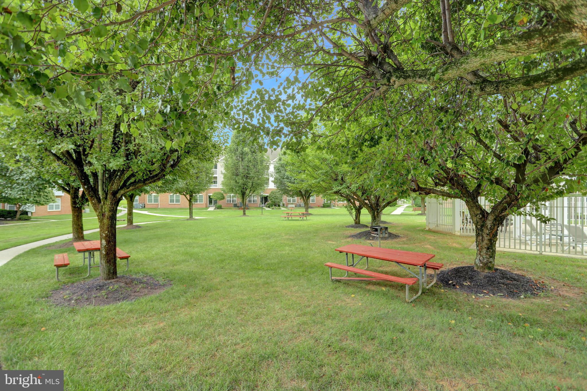 THE BAYLANDS - Residential