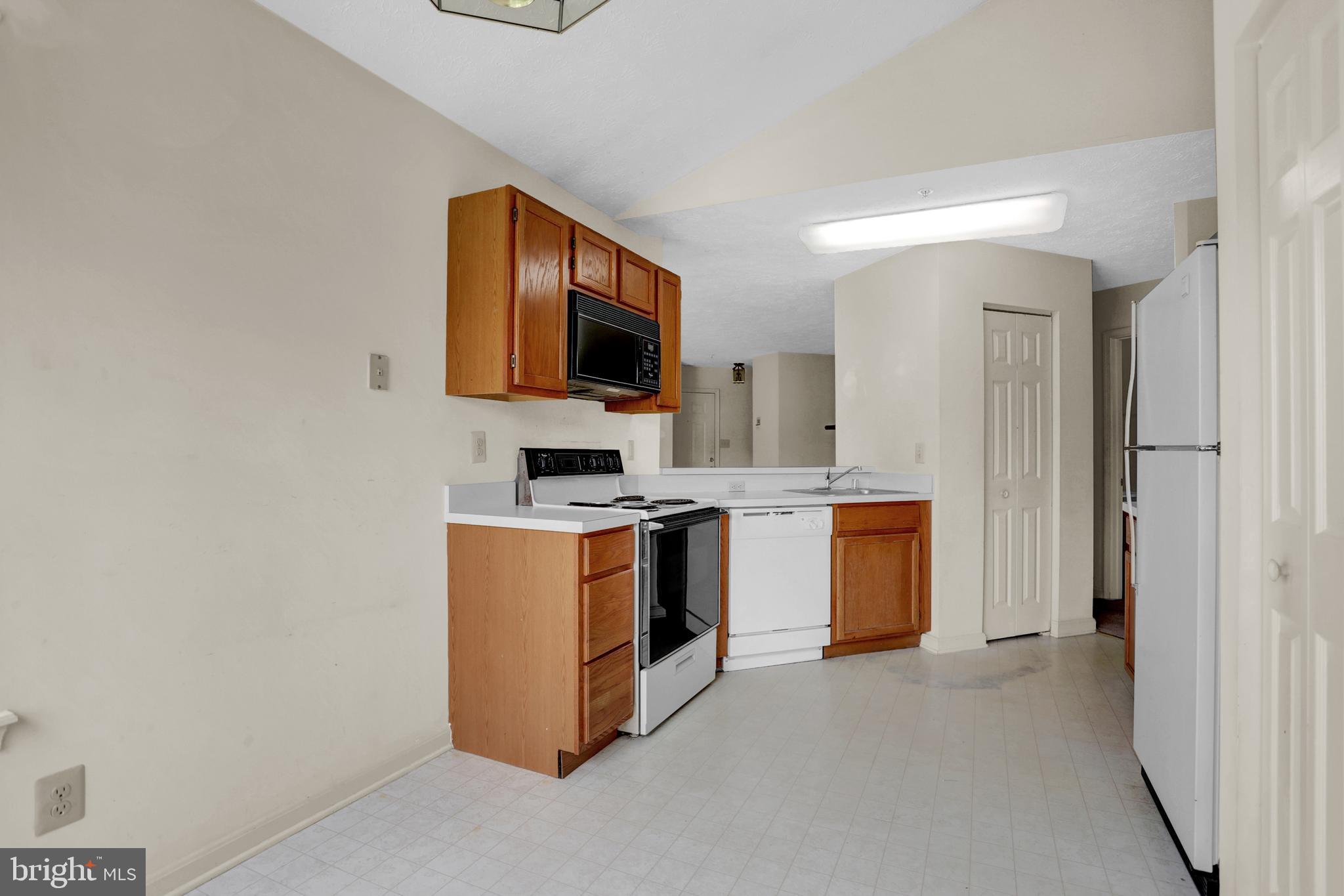 THE BAYLANDS - Residential