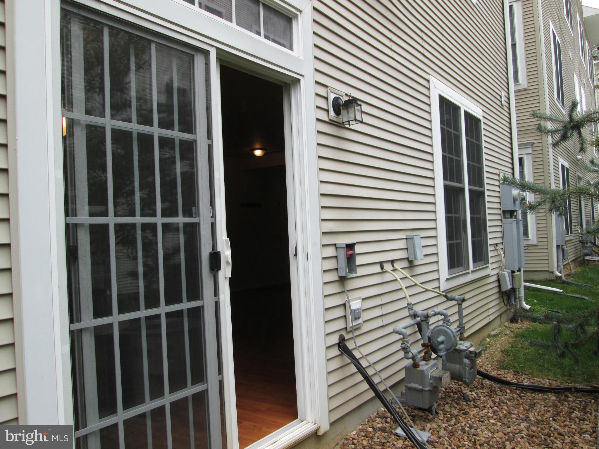 LORTON STATION NORTH CND - Residential