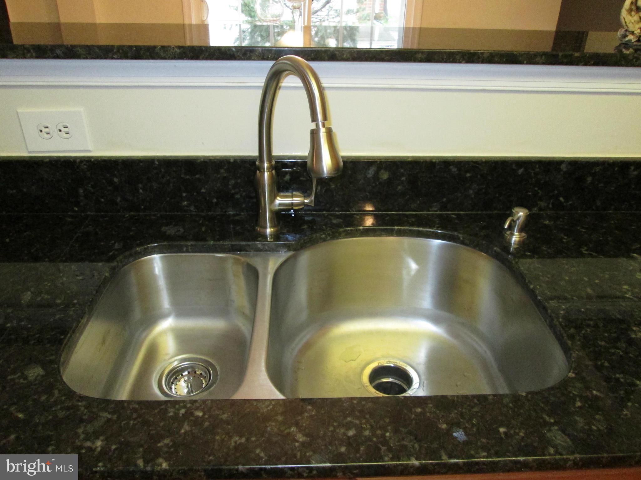 LORTON STATION NORTH CND - Residential