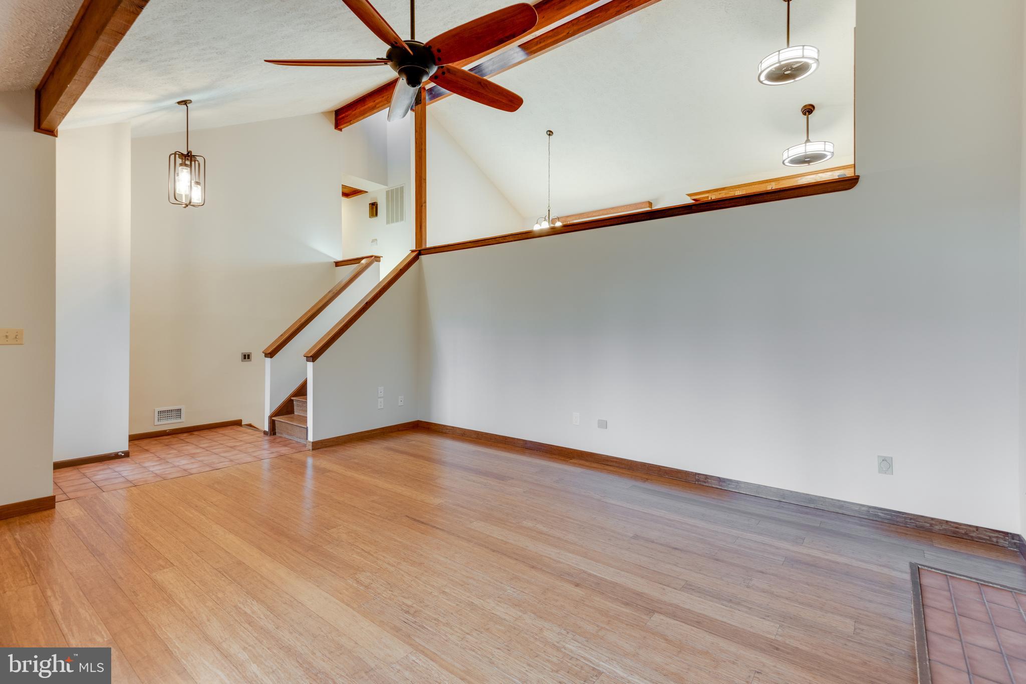 BRETON BAY ESTATES - Residential