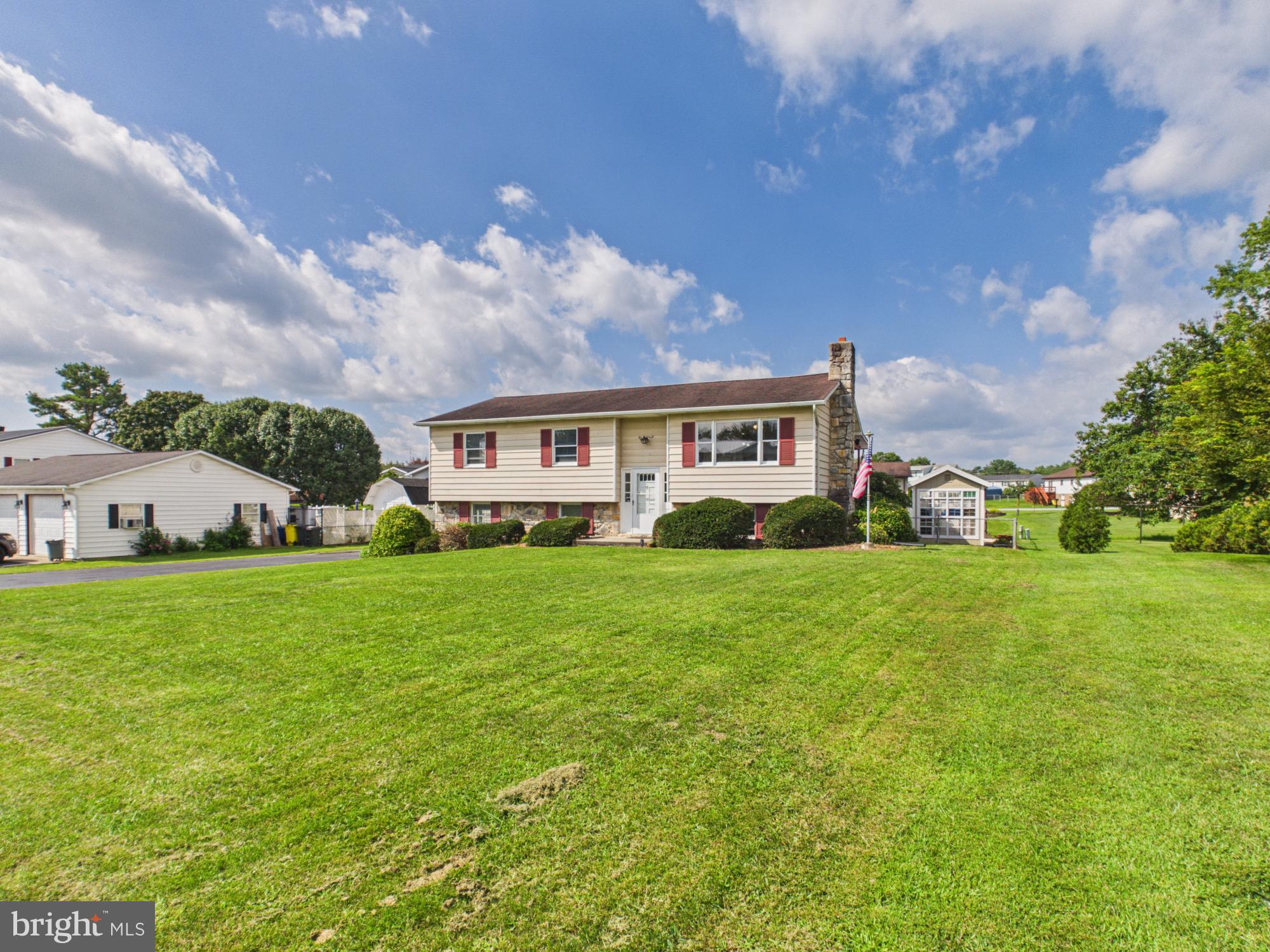 168 CLIFFORD DRIVE