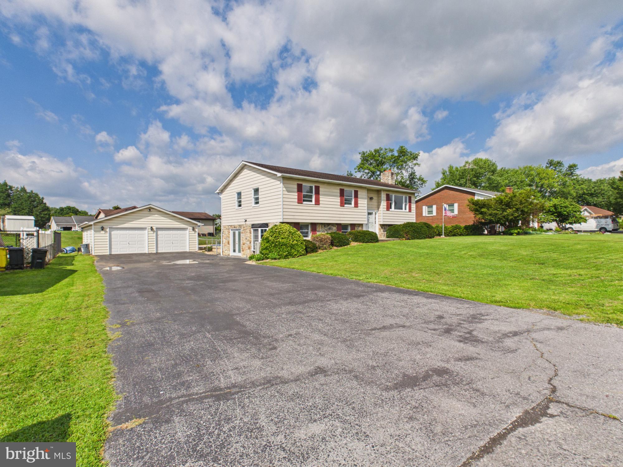 168 CLIFFORD DRIVE
