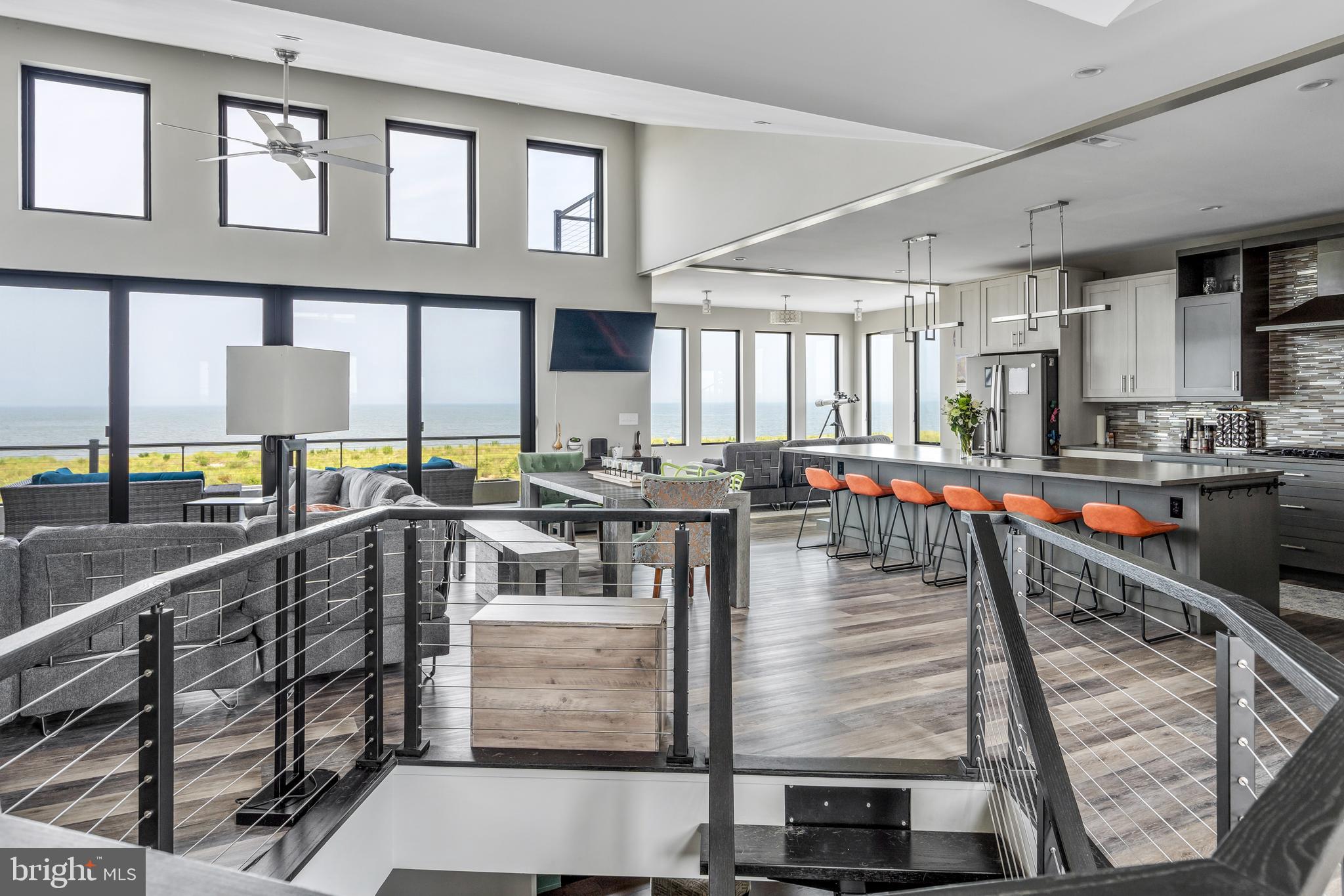 BACK BAY COVE - Residential