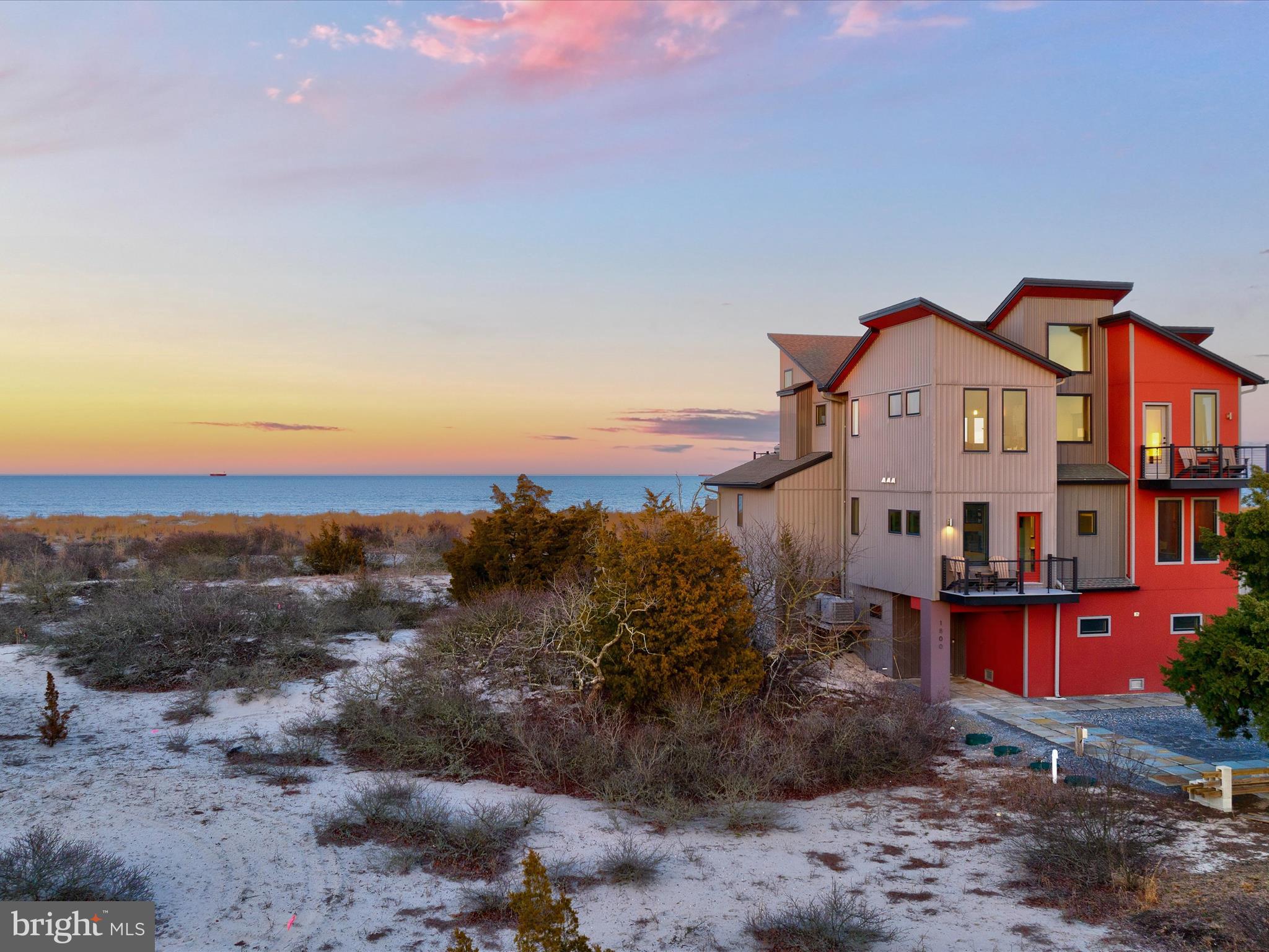 BACK BAY COVE - Residential