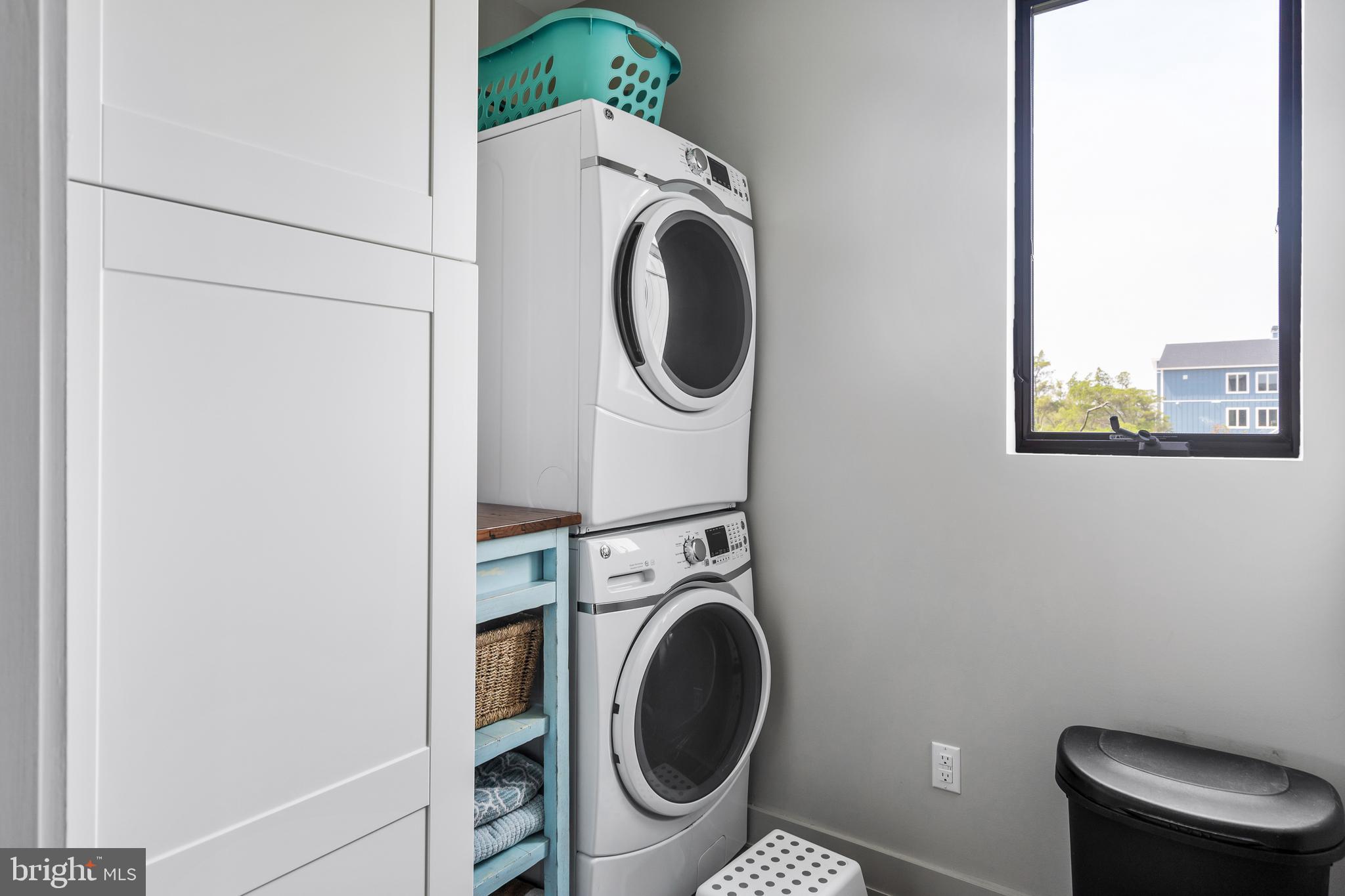 BACK BAY COVE - Residential