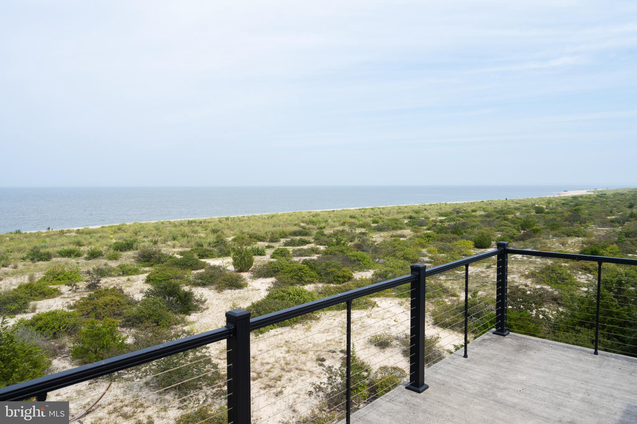 BACK BAY COVE - Residential